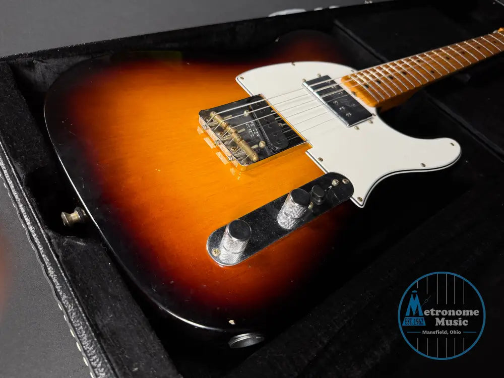 Fender Custom Shop Postmodern Telecaster Journeyman - Wide Fade 2-Color Sunburst - Electric Guitar