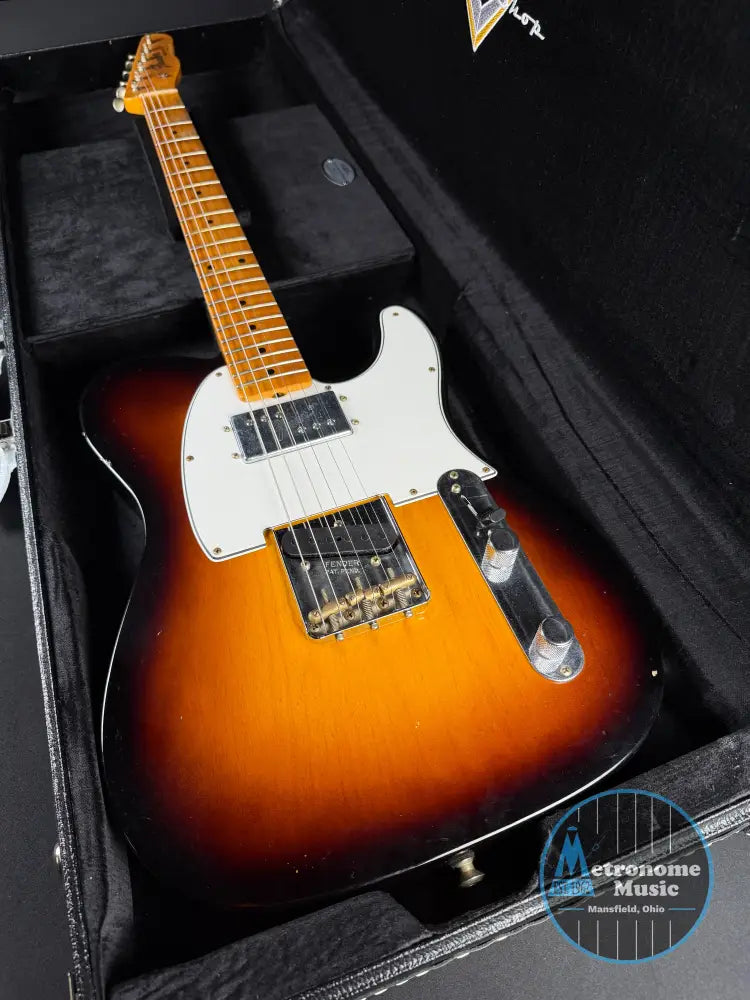 Fender Custom Shop Postmodern Telecaster Journeyman - Wide Fade 2-Color Sunburst - Electric Guitar