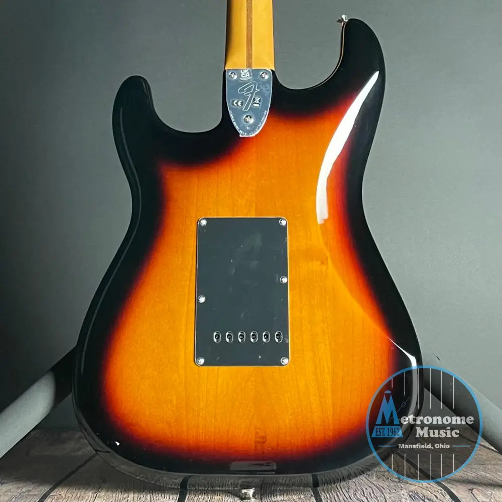 Fender Vintera II '70s Stratocaster, Maple Fingerboard- 3-Color Sunburst (MX23078543) - Metronome Music Inc.