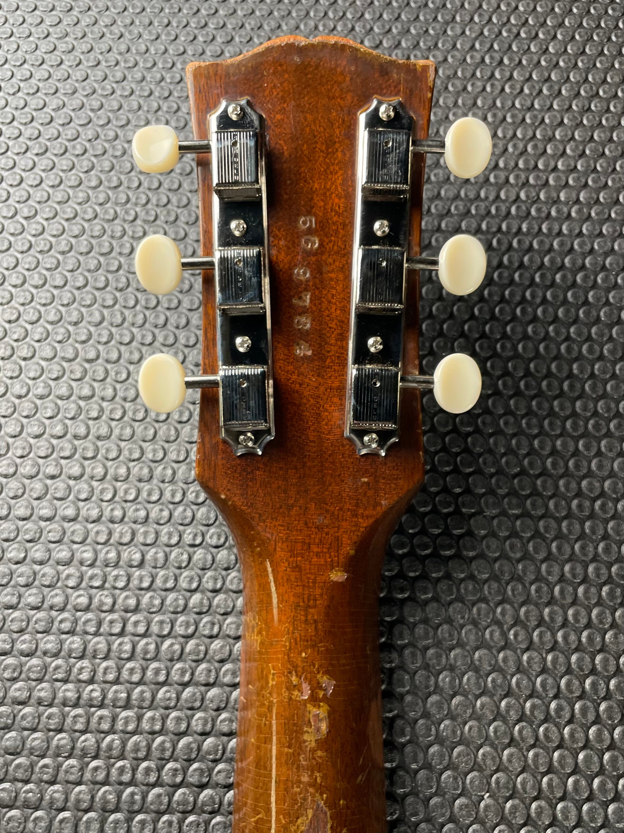 Gibson ES-125T Thinline, Hollow-Body (1957) - Metronome Music Inc.