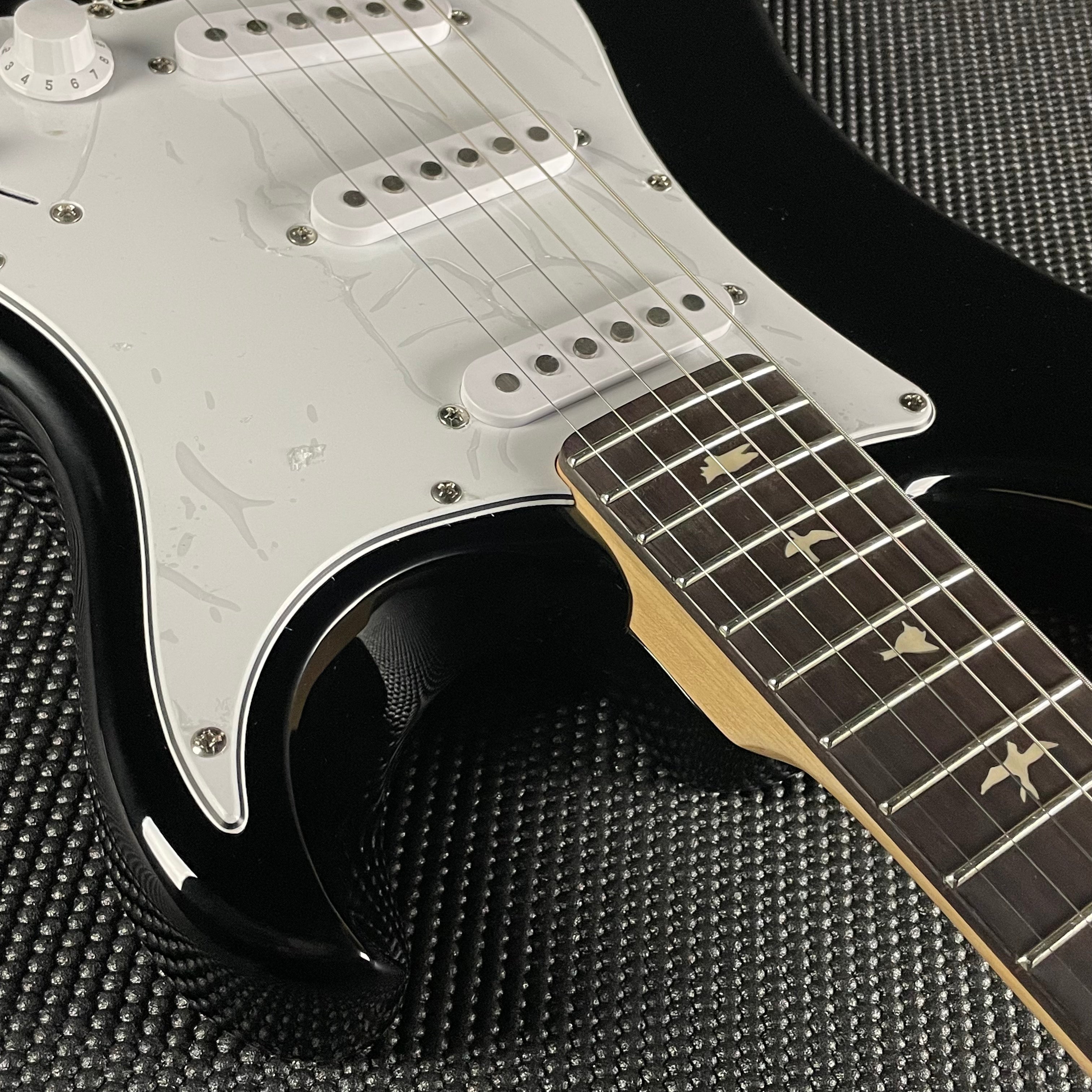 Paul Reed Smith, PRS Silver Sky- Piano Black (CTIF028873) - Metronome Music Inc.