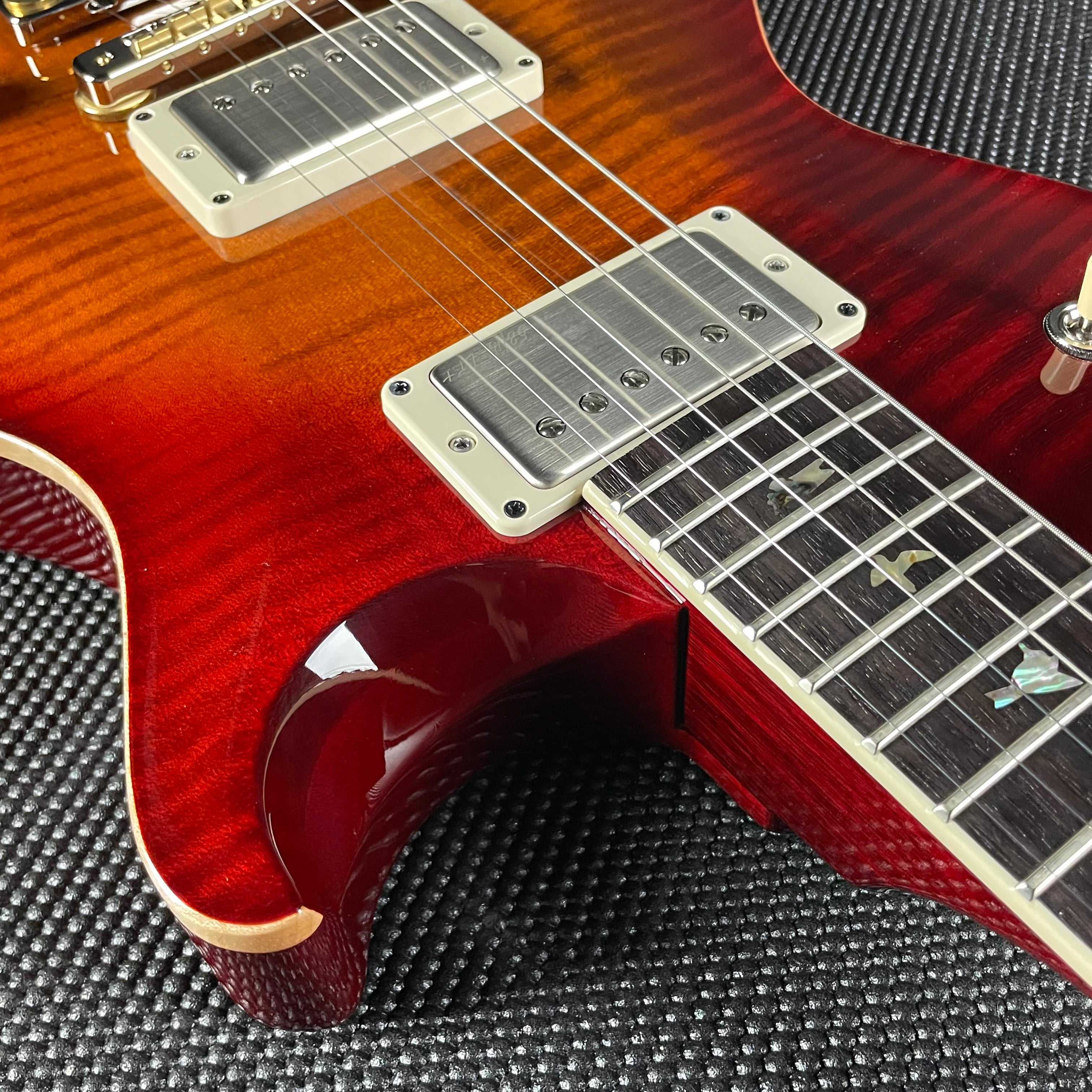 Paul Reed Smith, PRS McCarty 594 Singlecut- Dark Cherry Sunburst (23 0362705) - Metronome Music Inc.