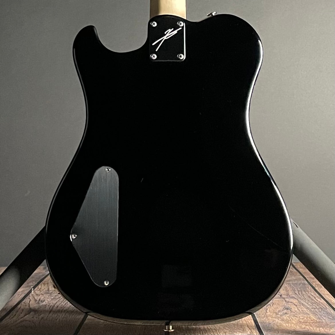 Paul Reed Smith, PRS Myles Kennedy Signature- Black (0376774) - Metronome Music Inc.