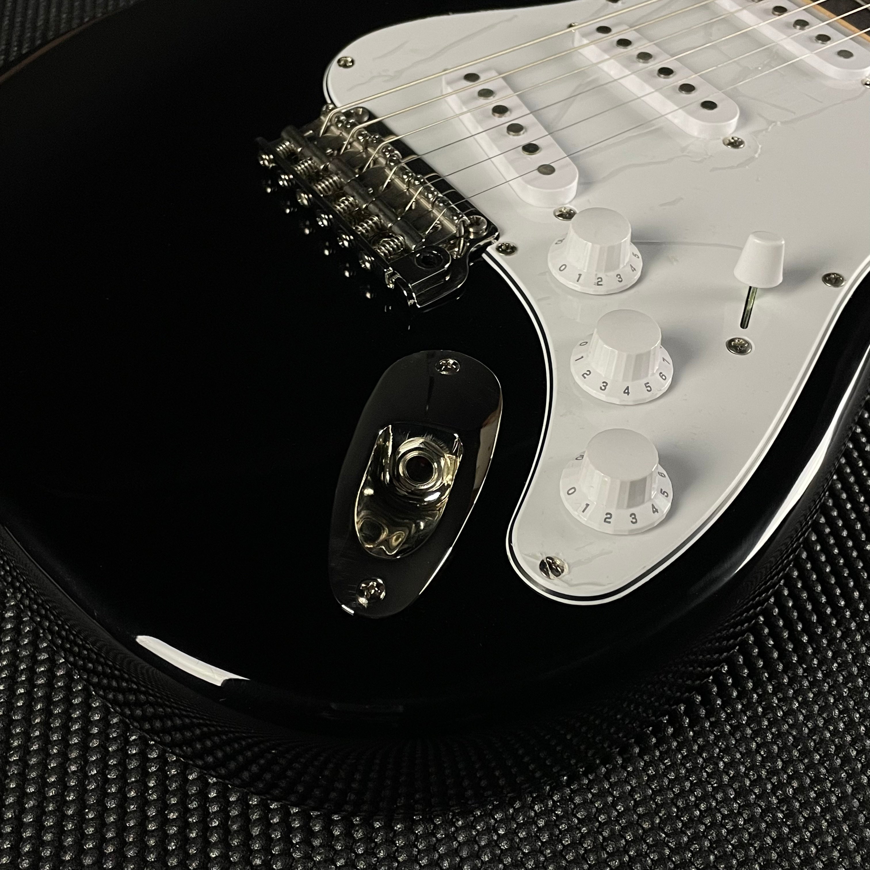 Paul Reed Smith, PRS Silver Sky- Piano Black (CTIF028873) - Metronome Music Inc.