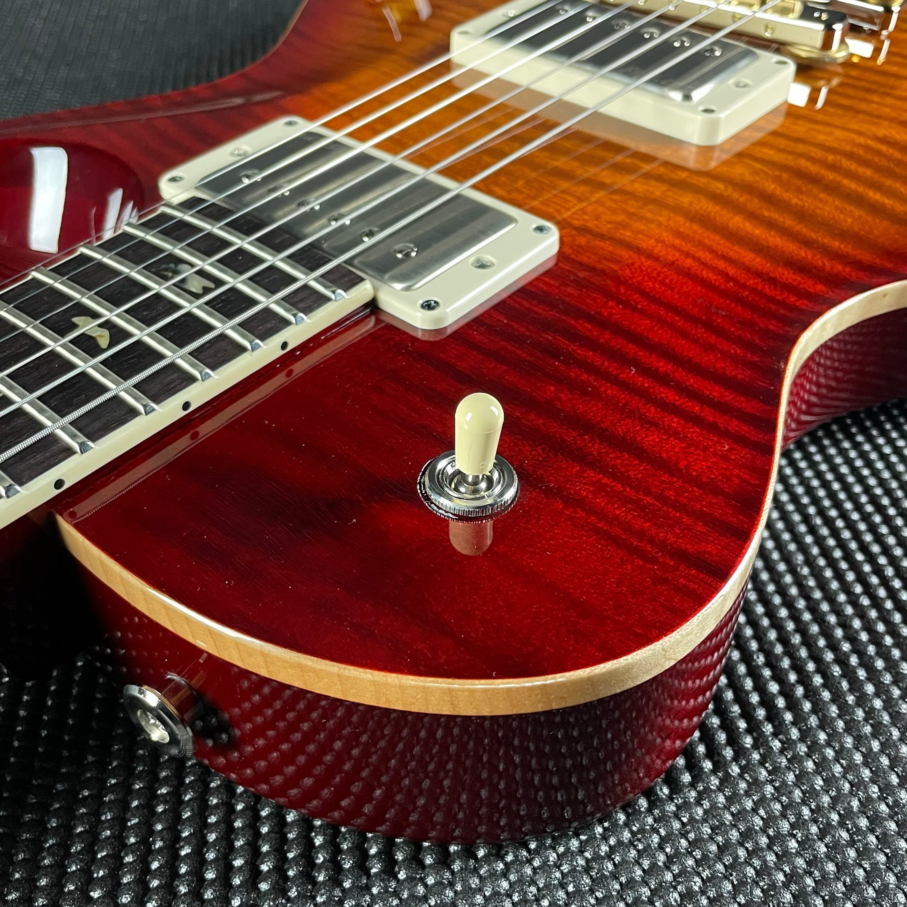 Paul Reed Smith, PRS McCarty 594 Singlecut- Dark Cherry Sunburst (23 0362705) - Metronome Music Inc.