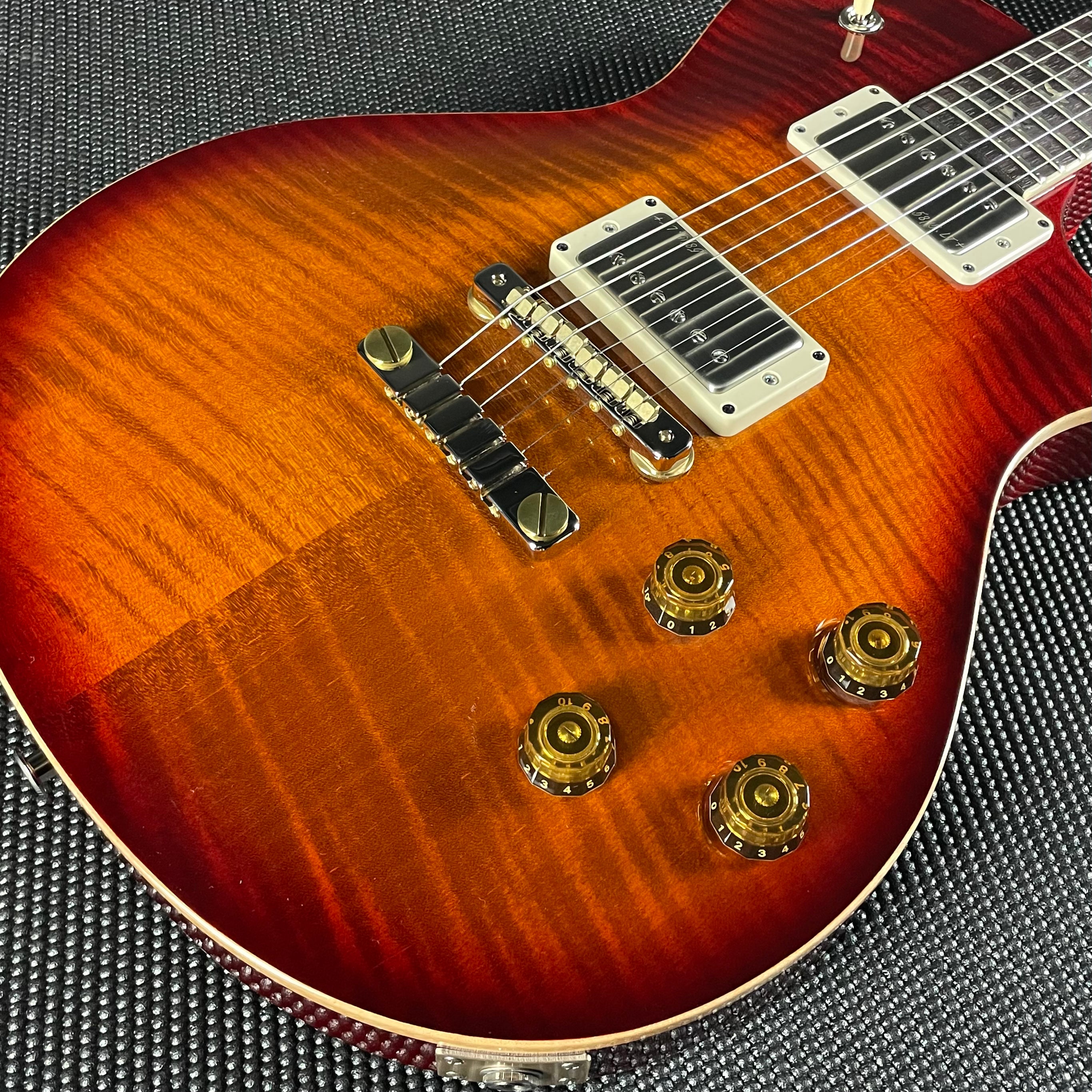Paul Reed Smith, PRS McCarty 594 Singlecut- Dark Cherry Sunburst (23 0362705) - Metronome Music Inc.