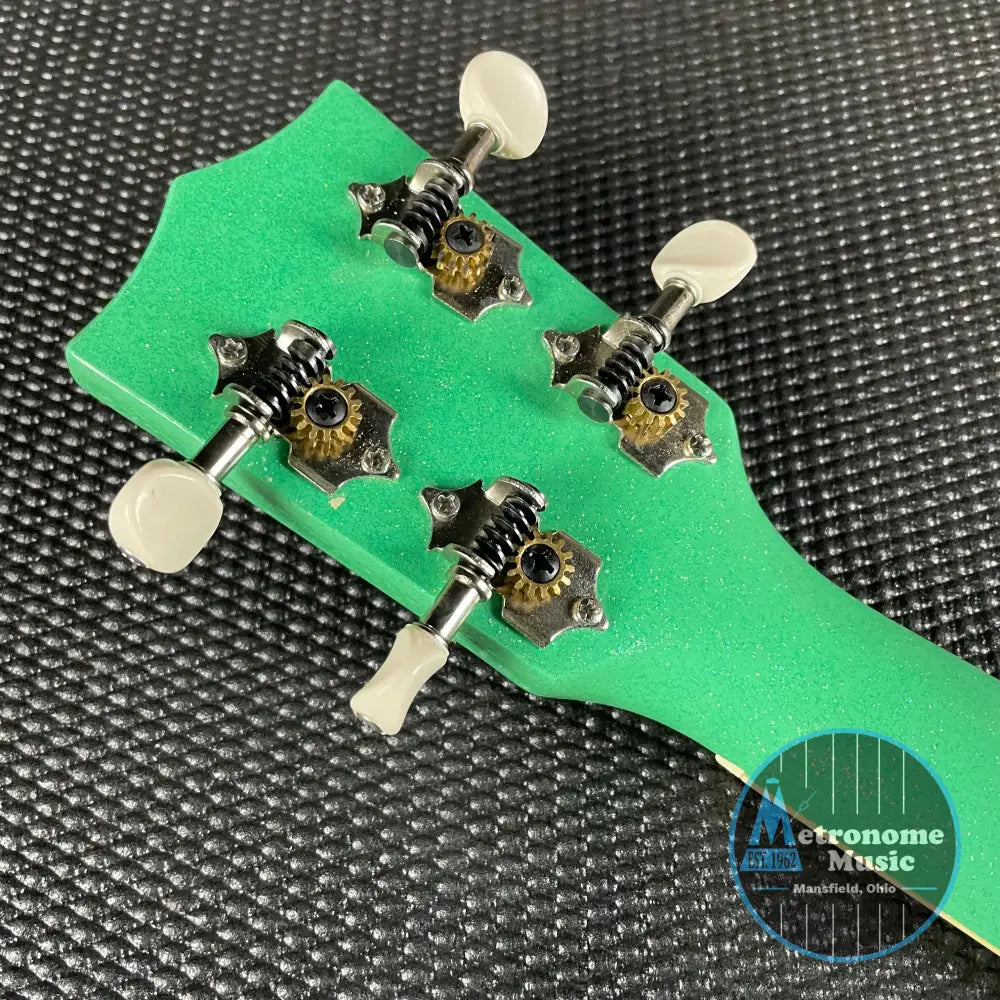 Kala Gatsby Green Sparkle Concert Ukulele - Metronome Music Inc.