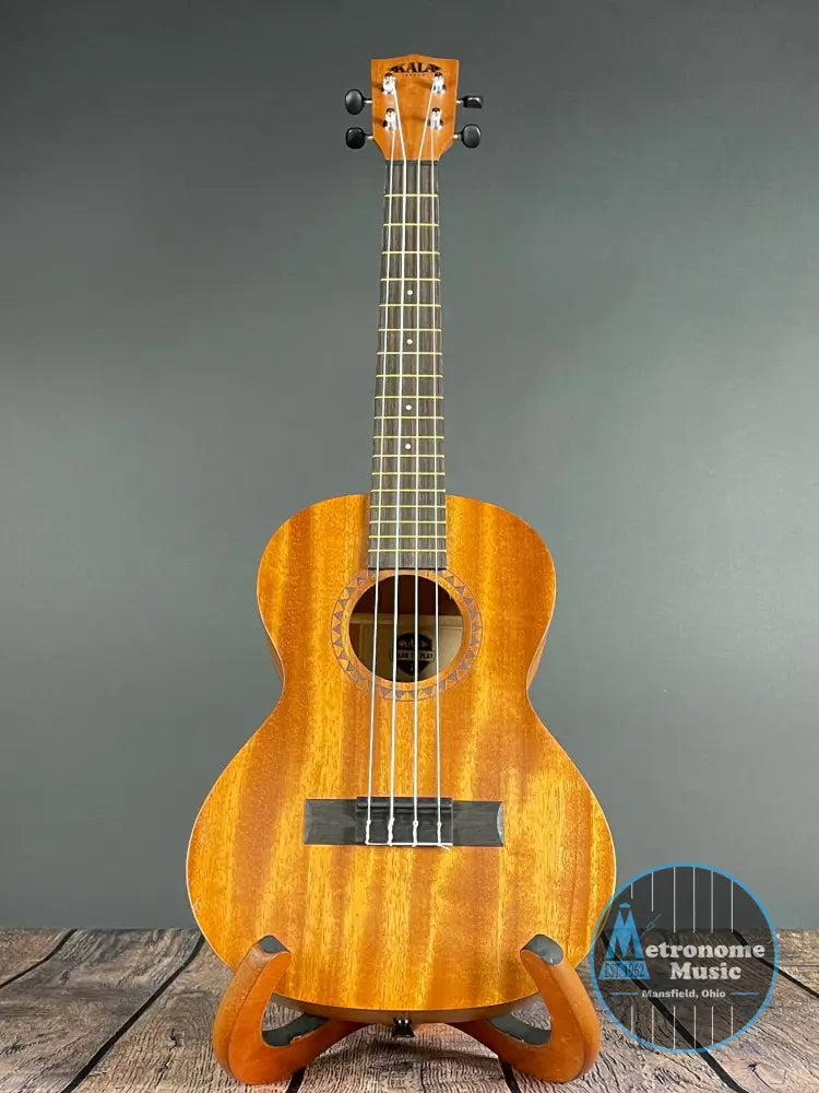 Kala Learn To Play Ukulele Tenor Starter Kit - Metronome Music Inc.