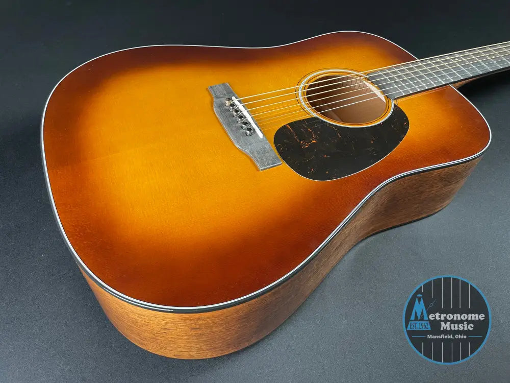 Martin D-18 Standard w/Hardshell Case - 1933 Ambertone (2025) - Metronome Music Inc.