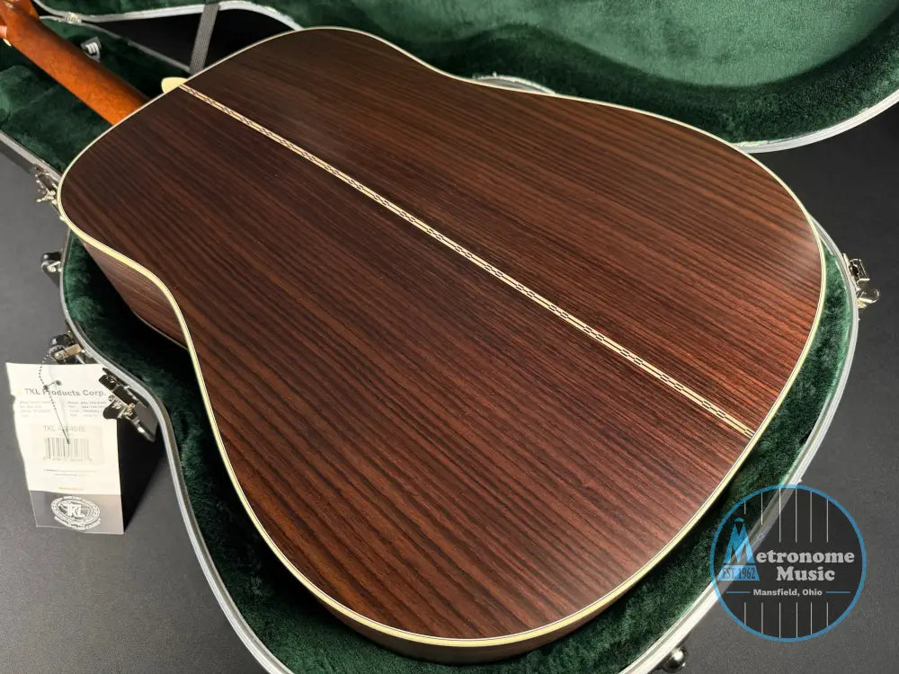 Martin D-28 Standard w/ Hard Case Satin Natural (2026) - Acoustic Guitar