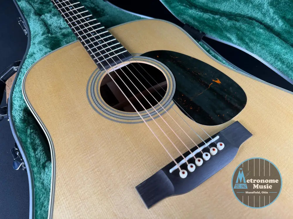 Martin D-28 Standard w/Hardshell Case - Satin Natural - Metronome Music Inc.