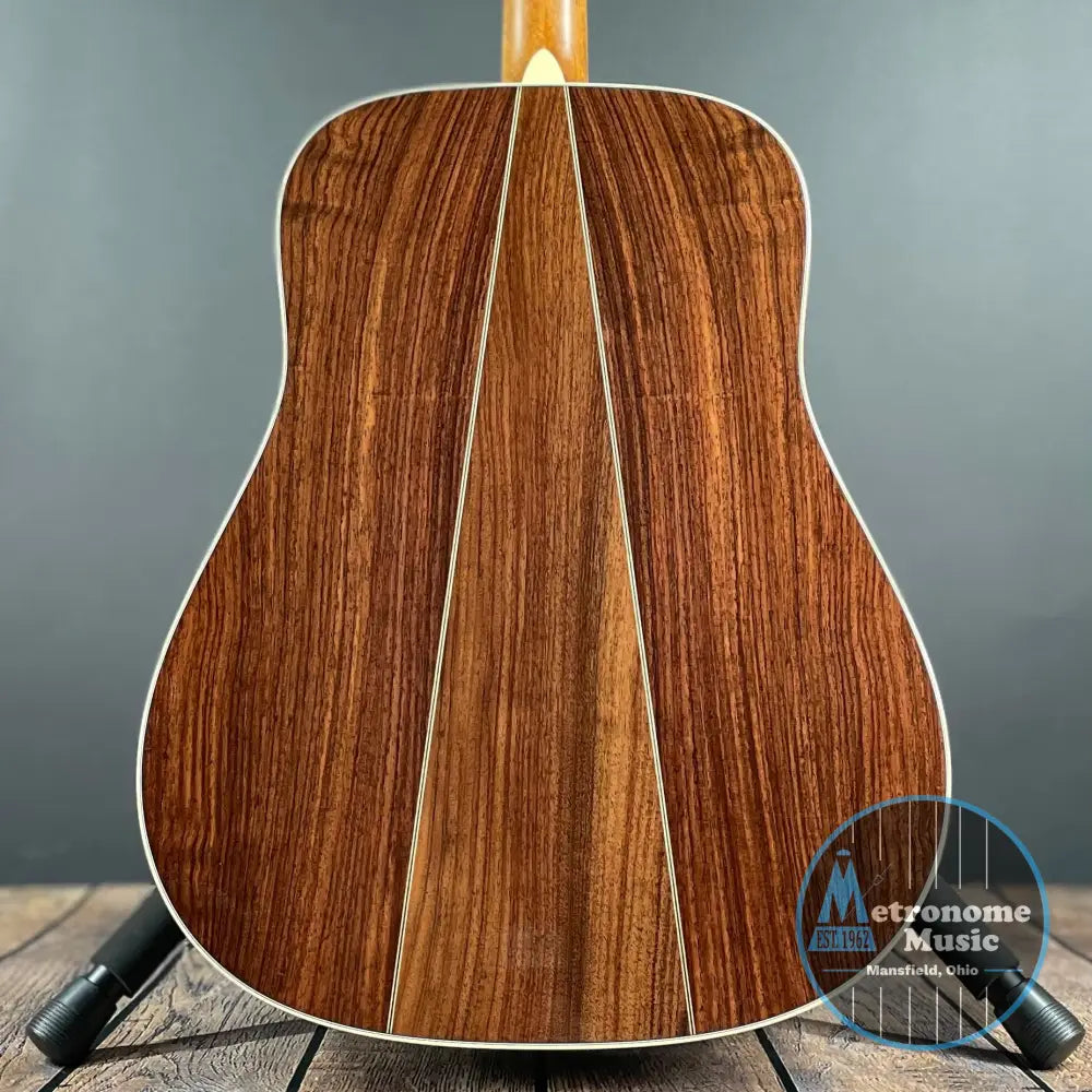 Martin D-35 Standard w/Hardshell Case - Natural (2025) - Metronome Music Inc.