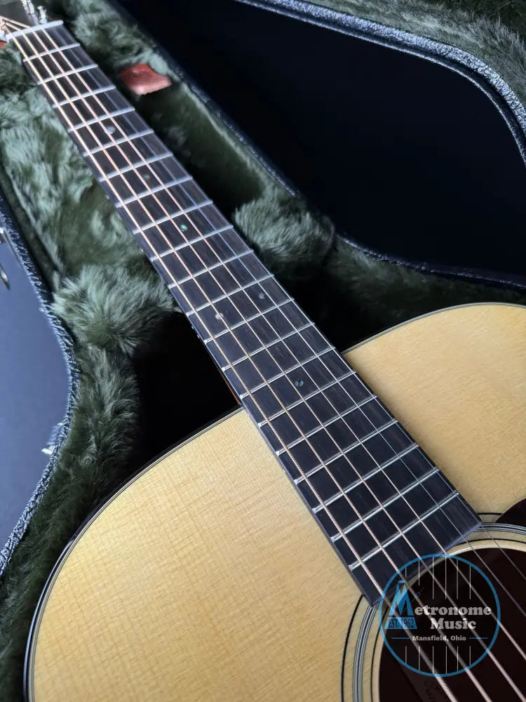 Martin Super D-18 w/Hard Case - Natural (2026) - Metronome Music Inc.