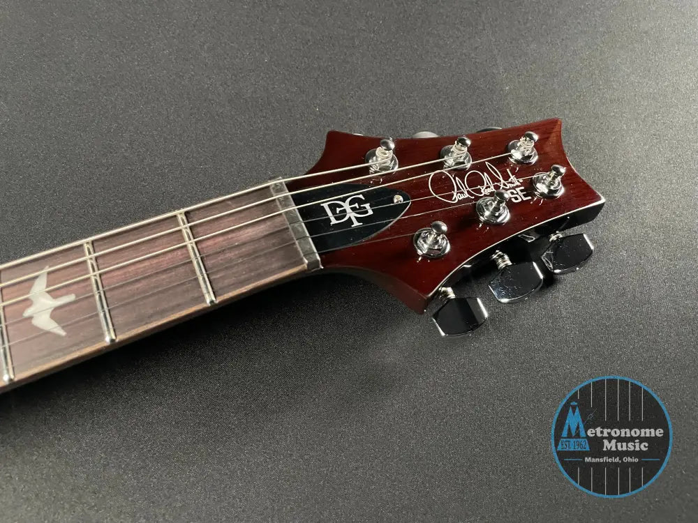 PRS SE DGT w/Gig Bag - McCarty Tobacco Sunburst - Metronome Music Inc.