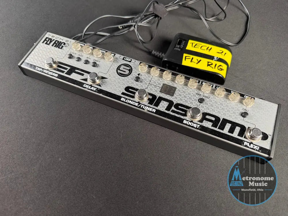 Tech 21 SansAmp Fly Rig 5 w/Power Supply (Used) - Metronome Music