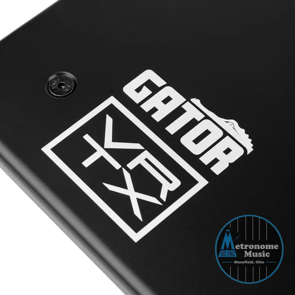 Vertex Tour Elite 31″ x 13″ Pedalboard & 23″ x 6″ Riser - Metronome Music Inc.
