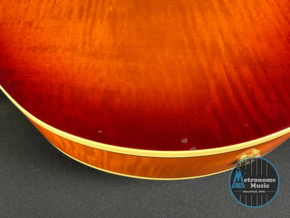 Yamaha AES1500 Hollowbody - Metronome Music Inc.