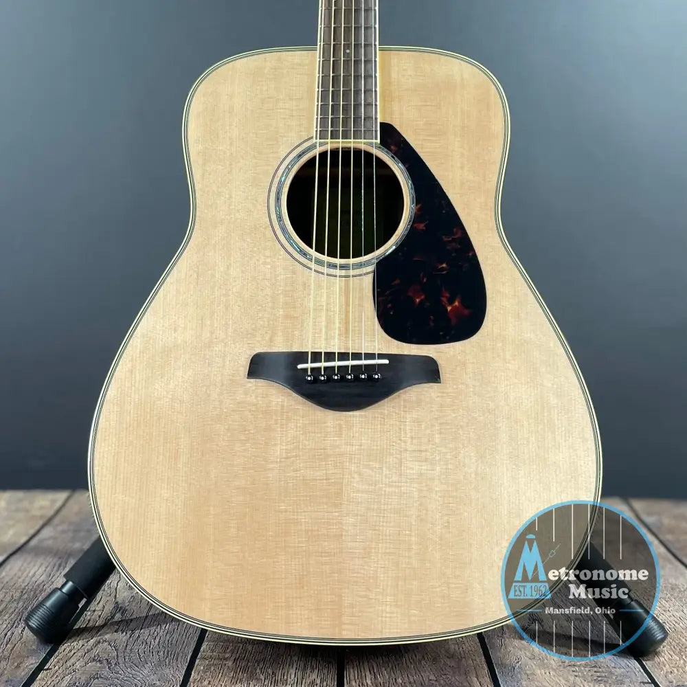 Yamaha FG830 Solid Top Acoustic Guitar - Natural - Metronome Music Inc.