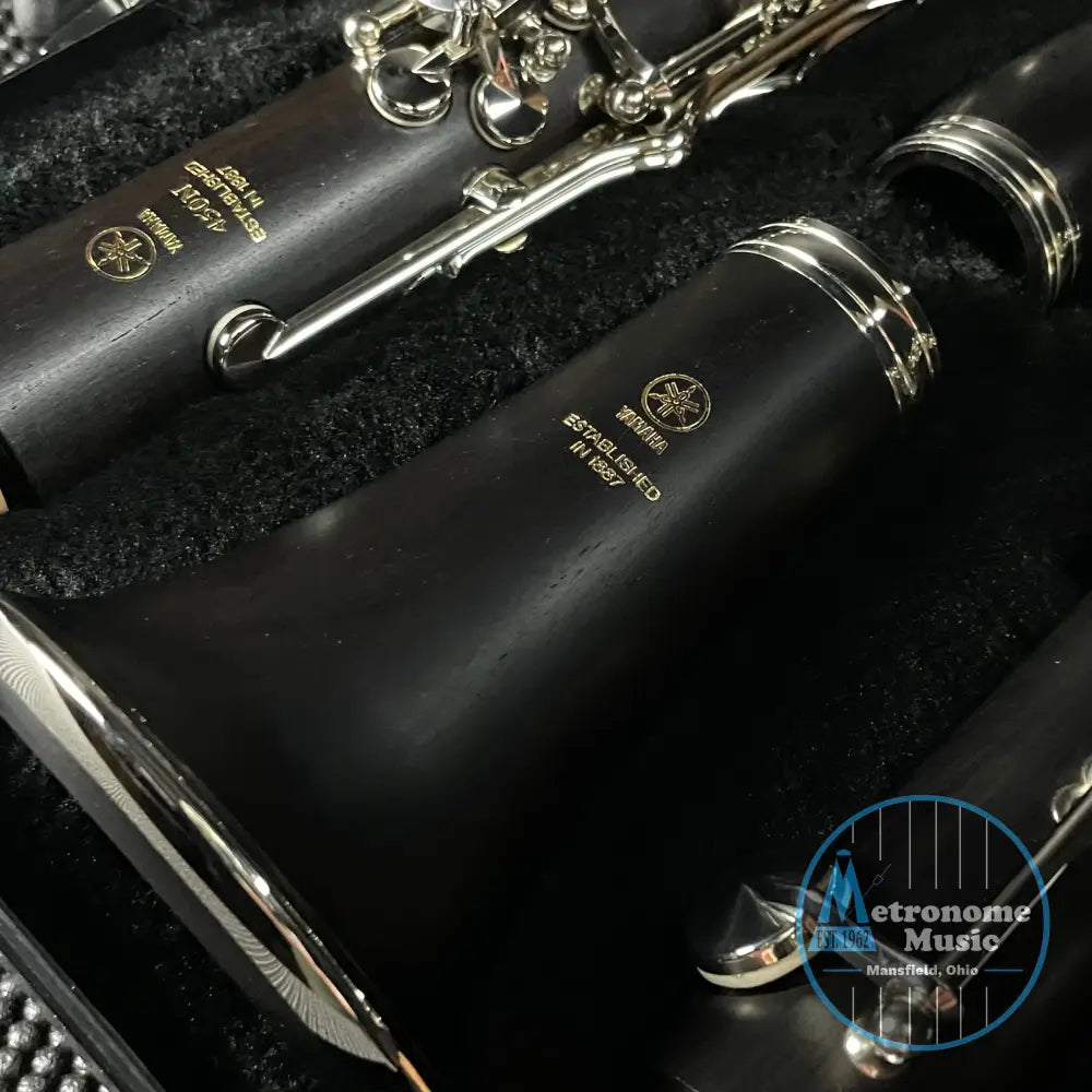 Yamaha YCL-450N Intermediate Clarinet & Case, Nickel Keys - Metronome Music Inc.