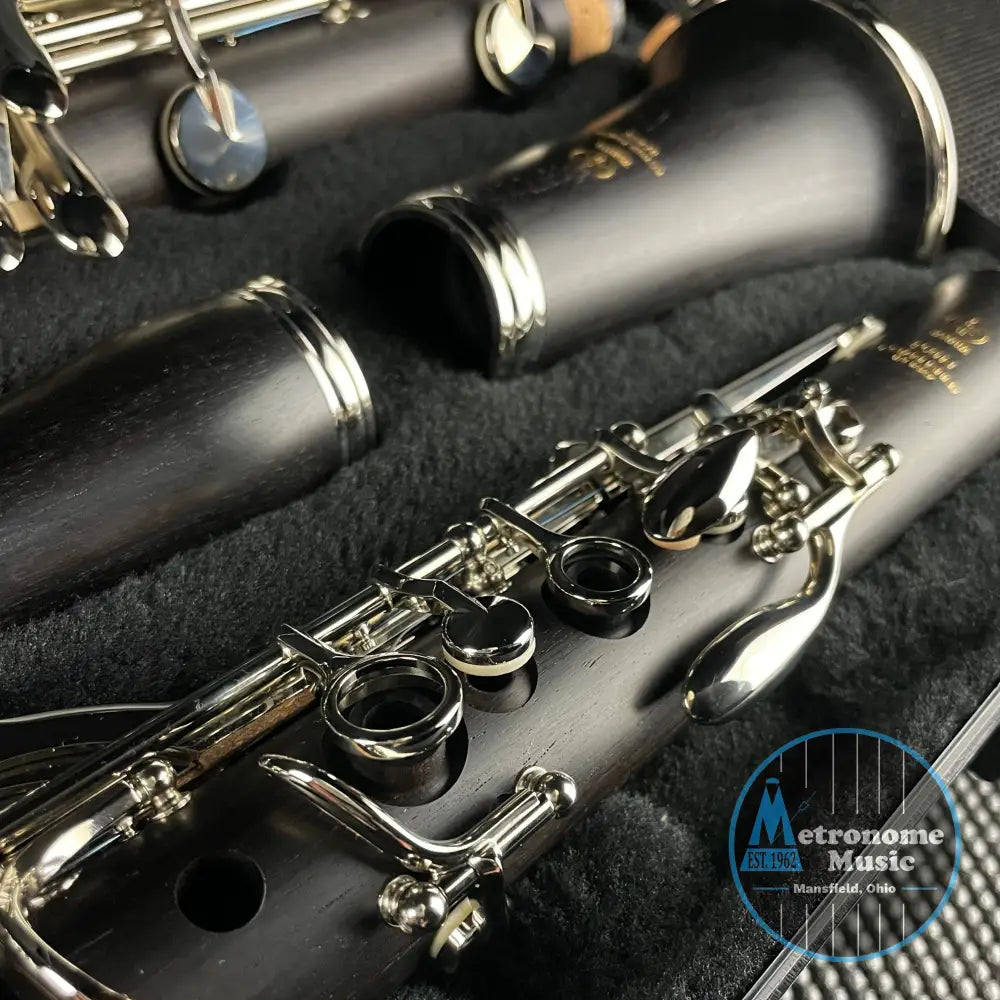 Yamaha YCL-450N Intermediate Clarinet & Case, Nickel Keys - Metronome Music Inc.