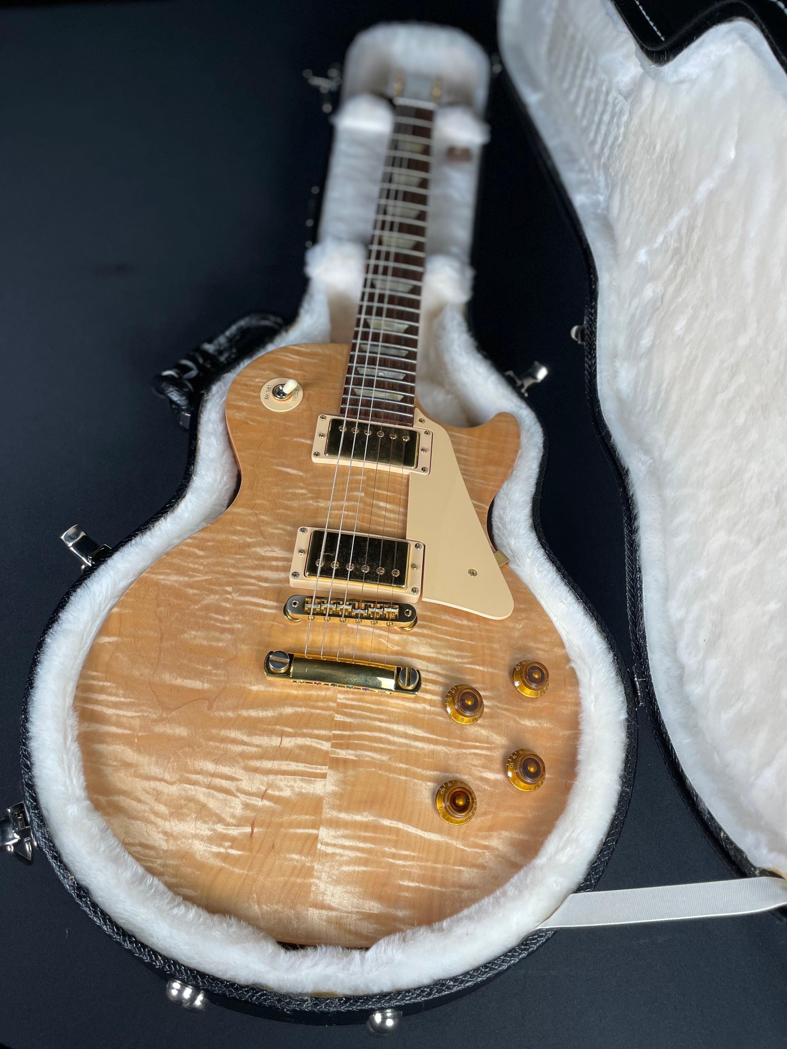 Gibson Les Paul Studio Premium Plus w/OHSC - Natural (2008)