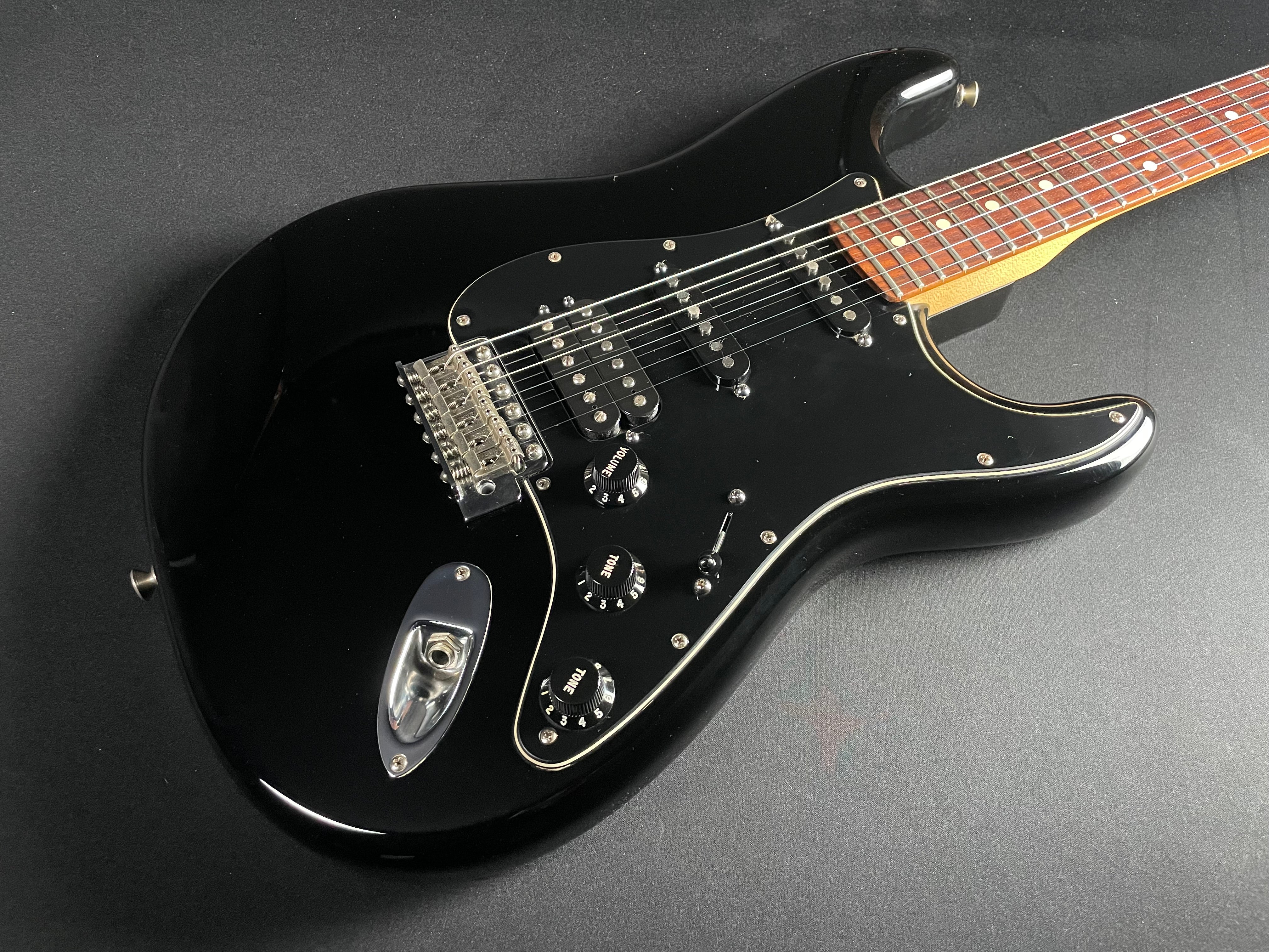 Fender American Special Stratocaster HSS, Rosewood - Black (2010)