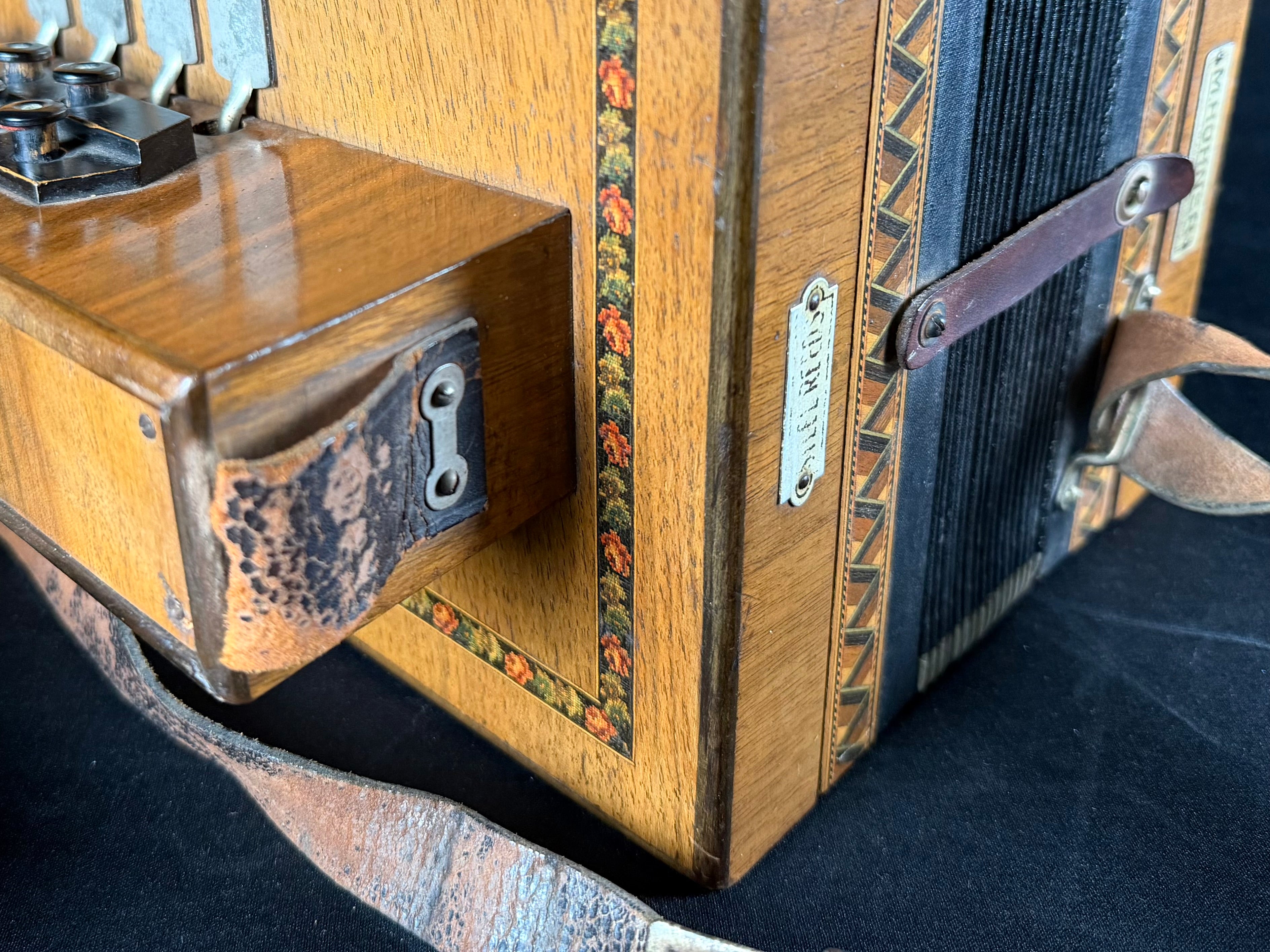 Hohner Button Box Accordion Germany, Unknown Model (1920s) - Metronome Music Inc.