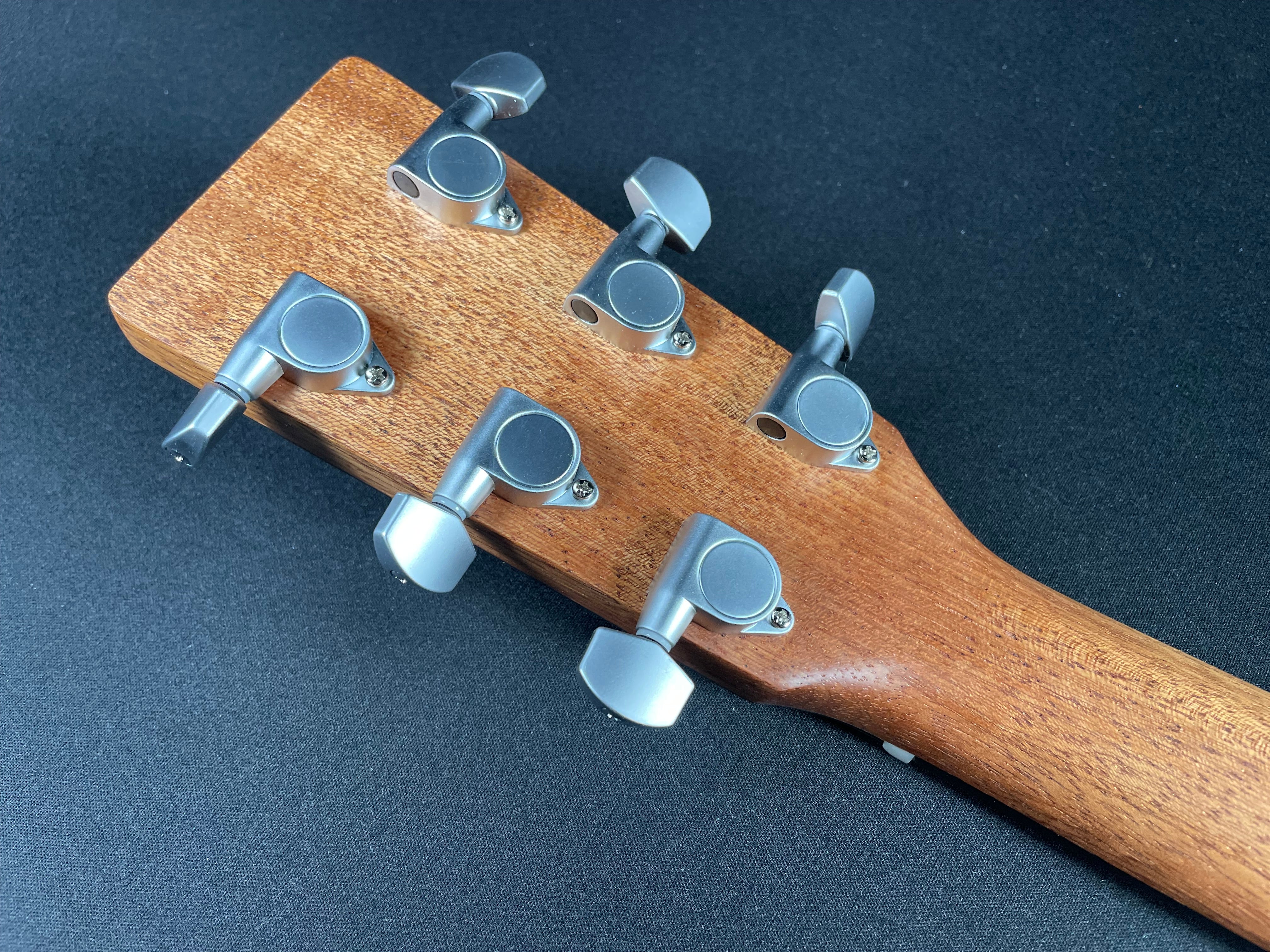 Martin Junior Series D Jr E w/Soft Case
