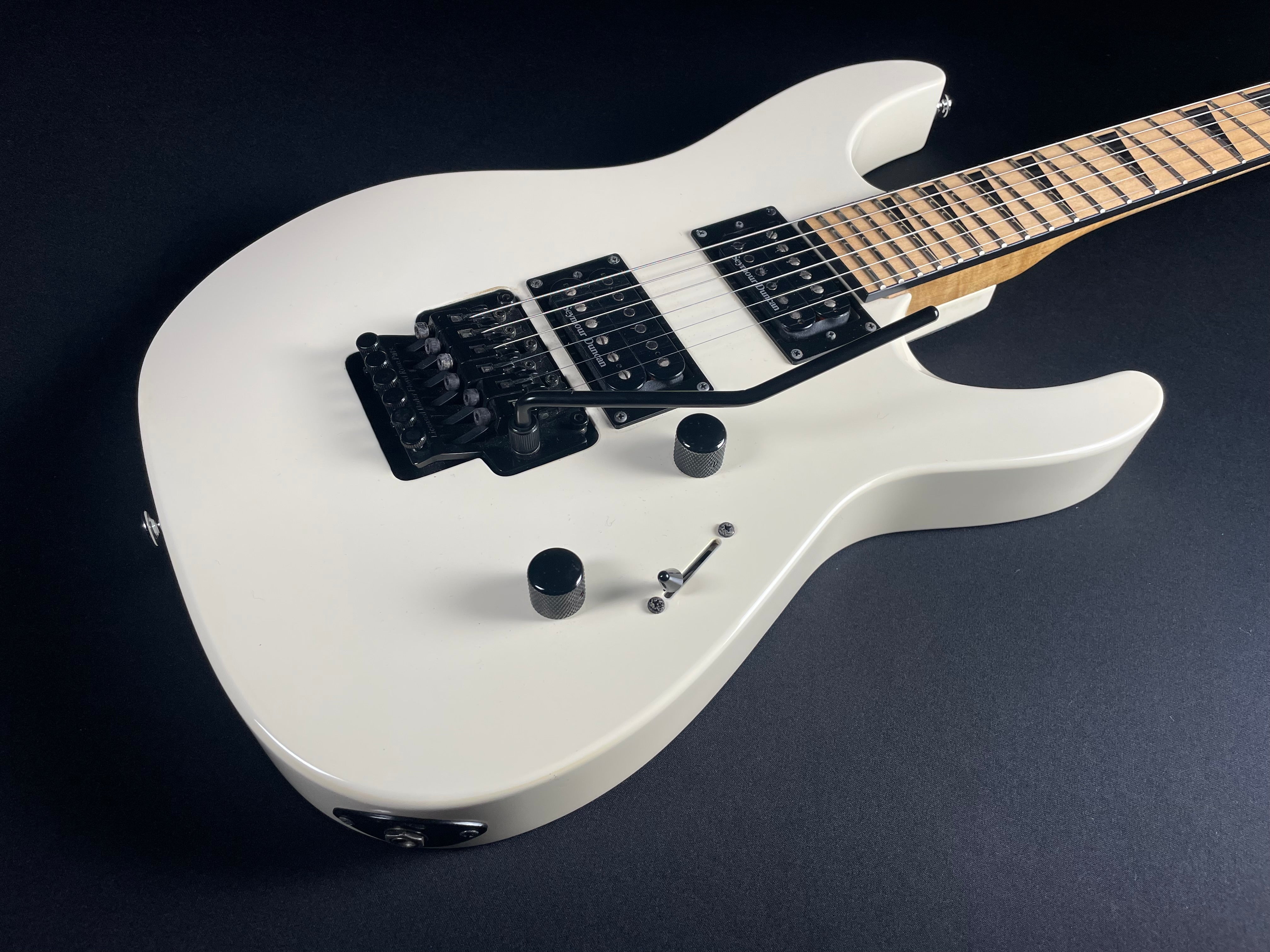 Jackson Pro Series DK2M Dinky, MIJ - Snow White (2006) - Metronome Music Inc.