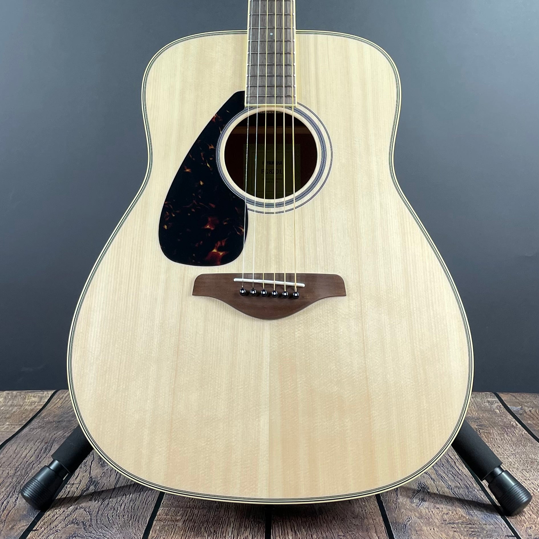 Yamaha FG820L Left Handed Acoustic Guitar