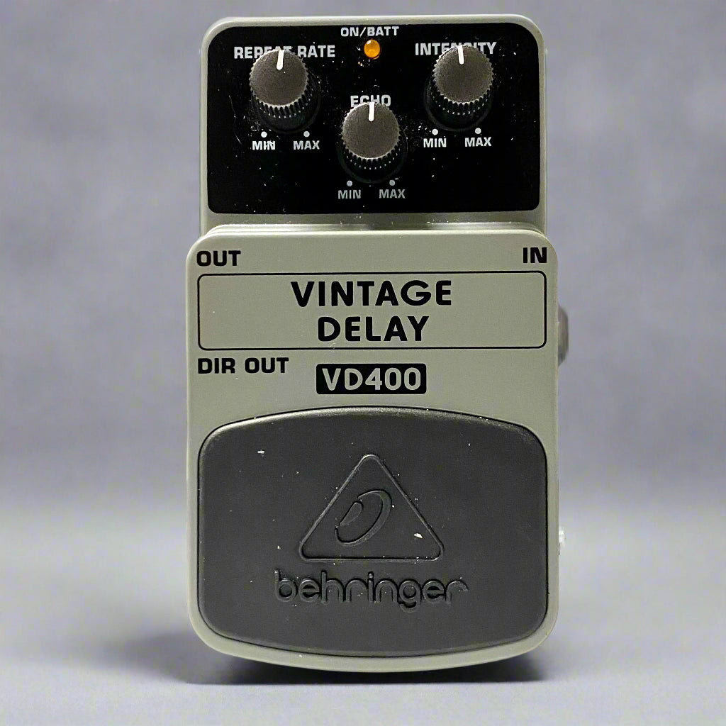 Behringer Vintage Delay VD400 Pedal (Used) - Metronome Music Inc.