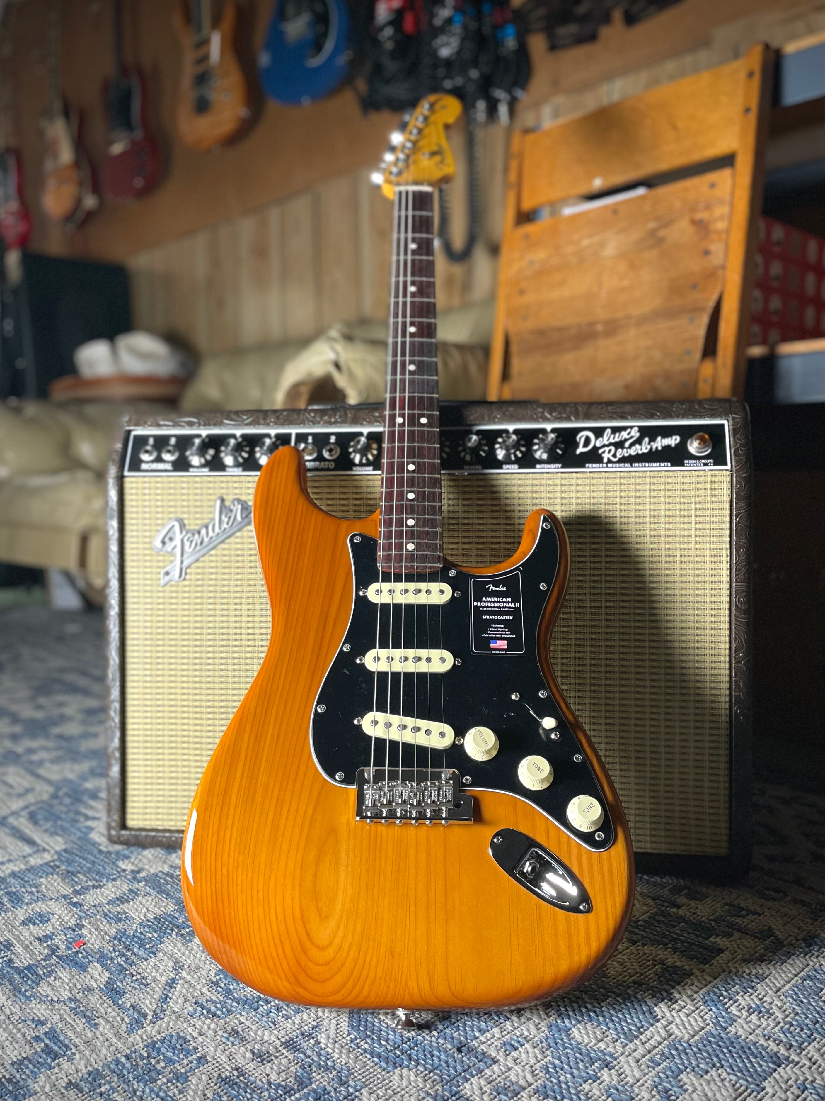 Fender American Professional II Stratocaster, Rosewood- Roasted Pine (7lbs 8oz) - Metronome Music Inc.