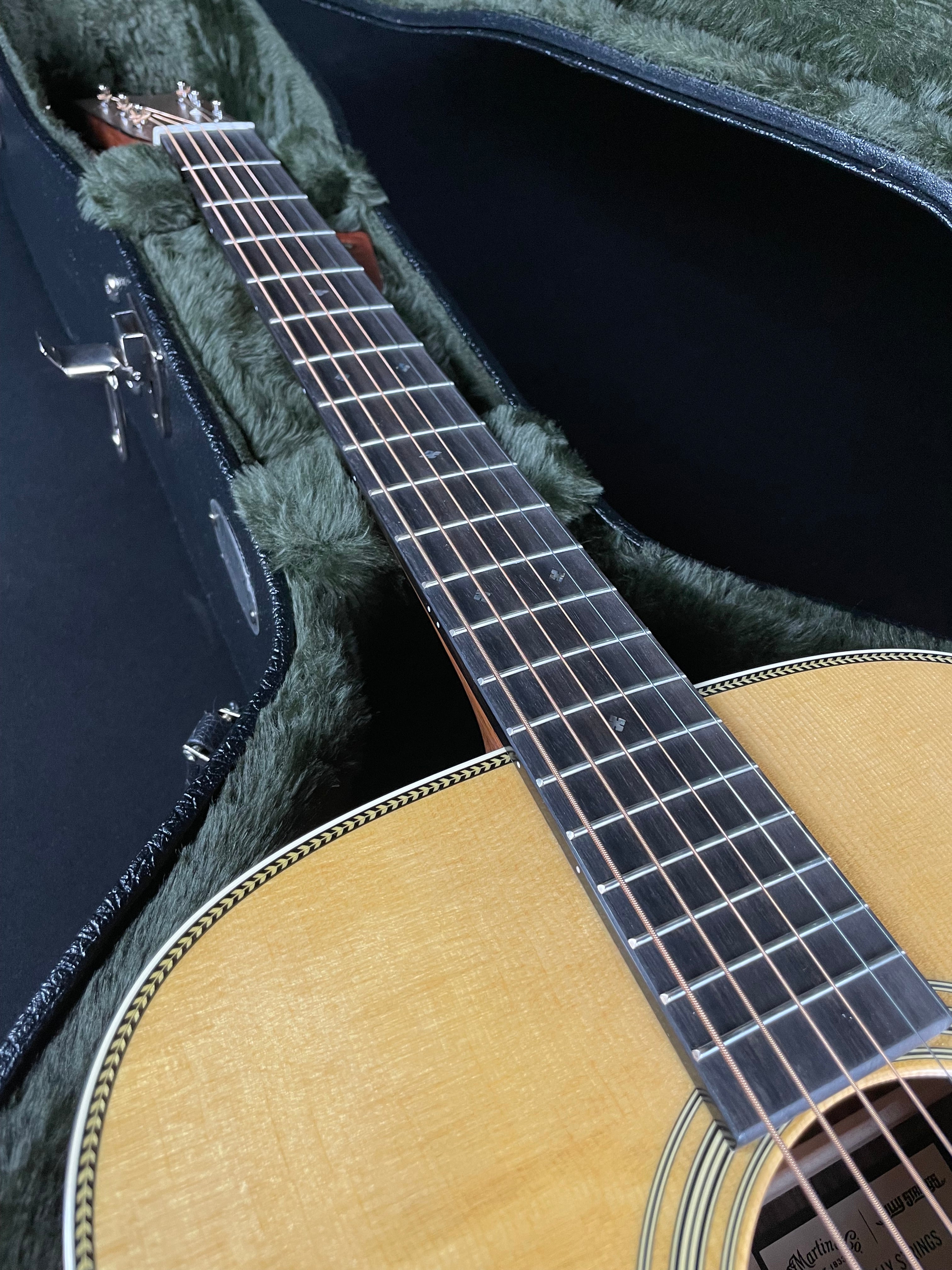 Martin D-28 Billy Strings w/Hardshell Case - Natural (2025)