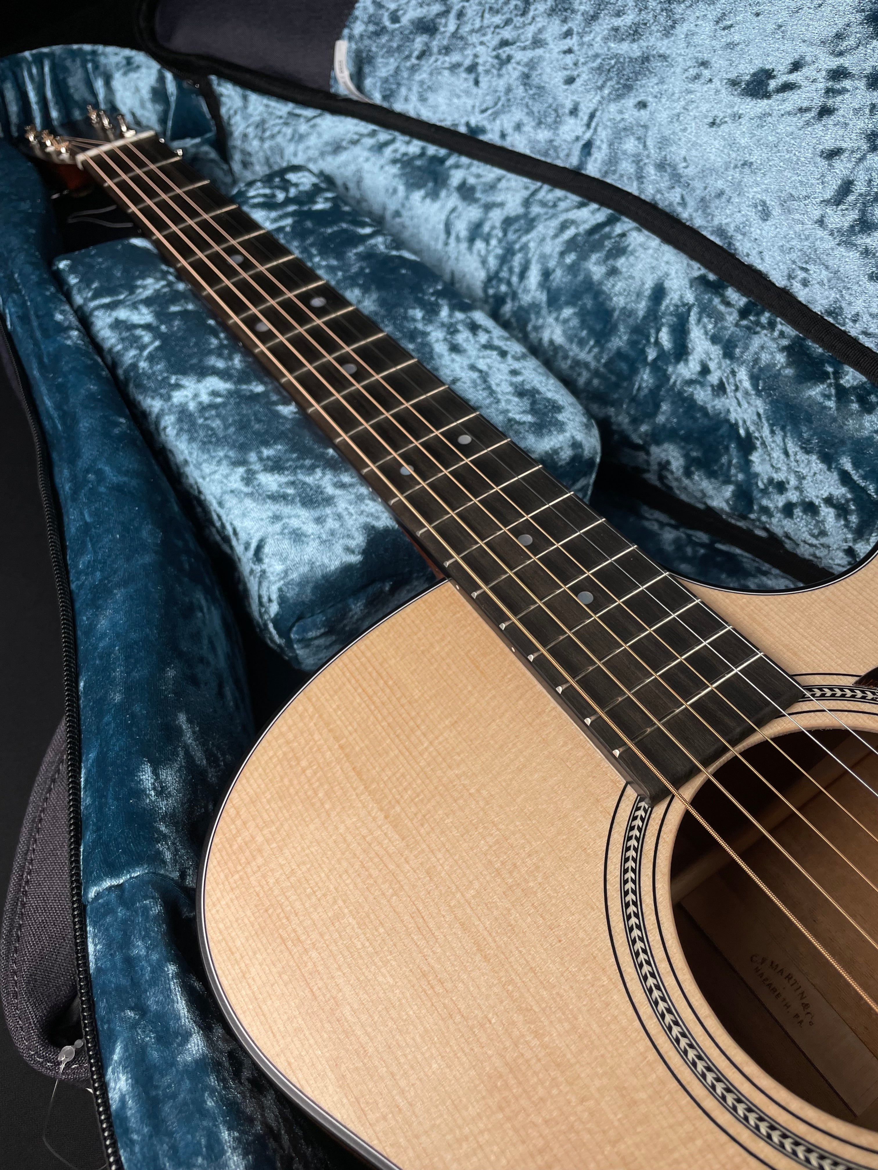 Martin GPC-16E Mahogany w/Hardshell Case - Natural (2025)