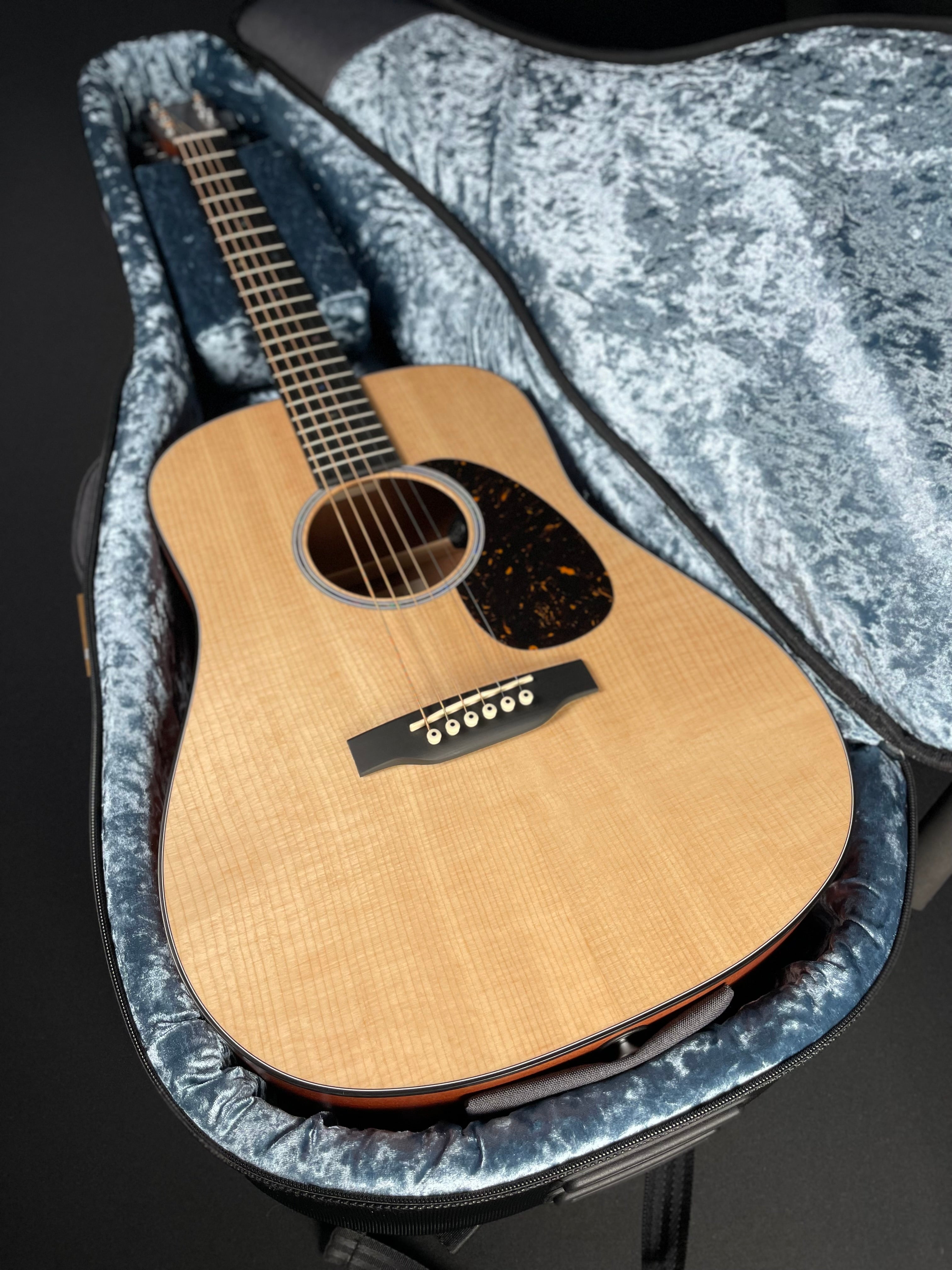 Martin Junior Series D Jr E w/Soft Case