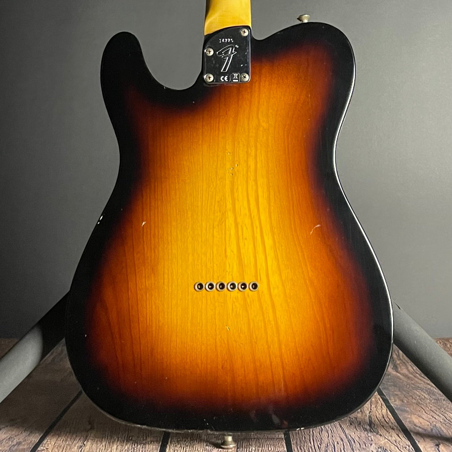 Fender Custom Shop Postmodern Telecaster, Journeyman- Wide Fade 2-Color Sunburst (7lbs 6oz) - Metronome Music Inc.