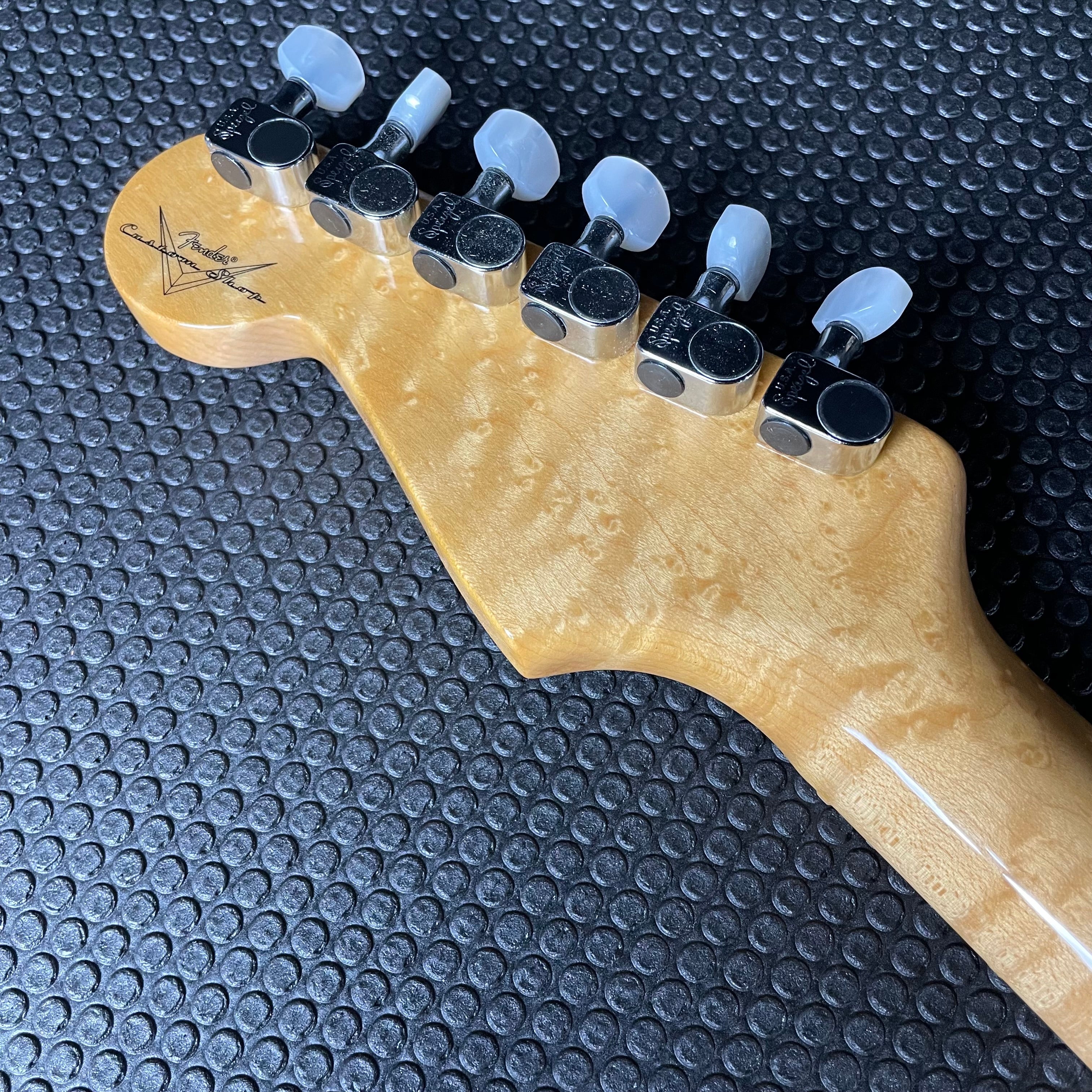 Fender Custom Shop American Custom Stratocaster, NOS - Teal Green Transparent - Metronome Music Inc.