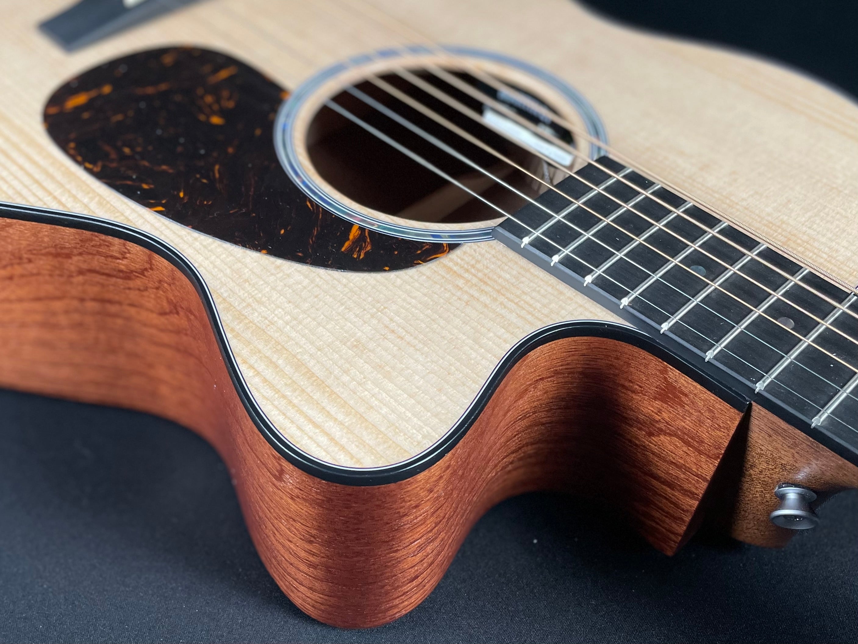 Martin Junior Series 000C Jr E w/Soft Case