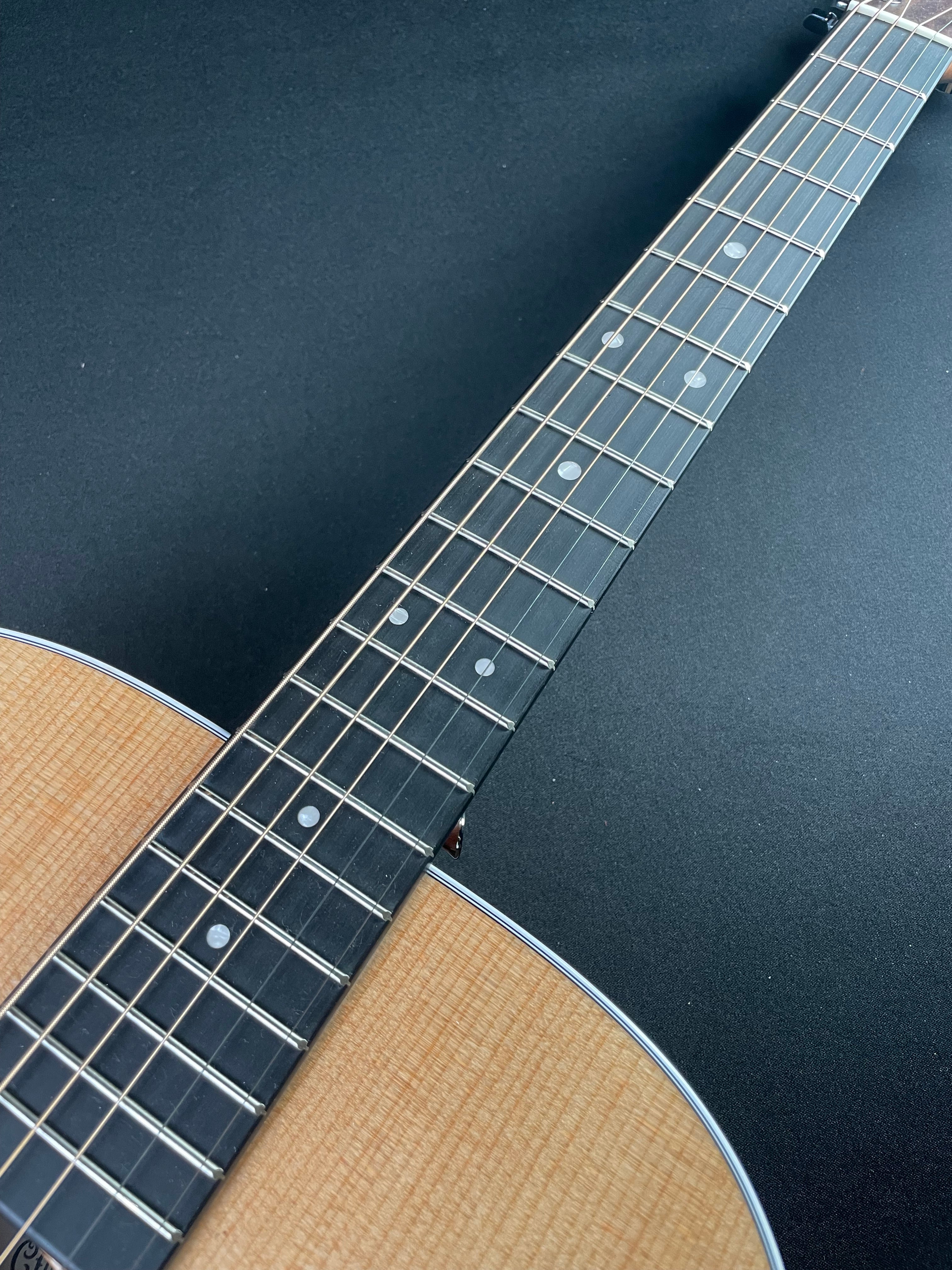 Martin D-13E Ziricote w/Soft Case - Natural - Metronome Music Inc.