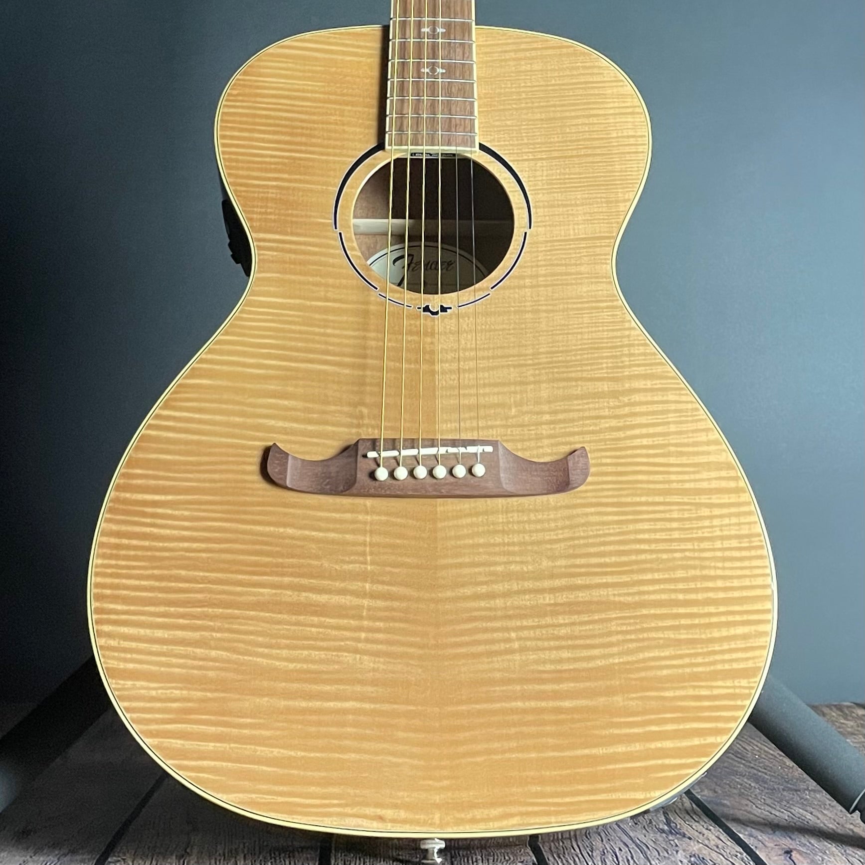 Fender FA-235E Concert Acoustic, Walnut Fingerboard- Natural - Metronome Music Inc.