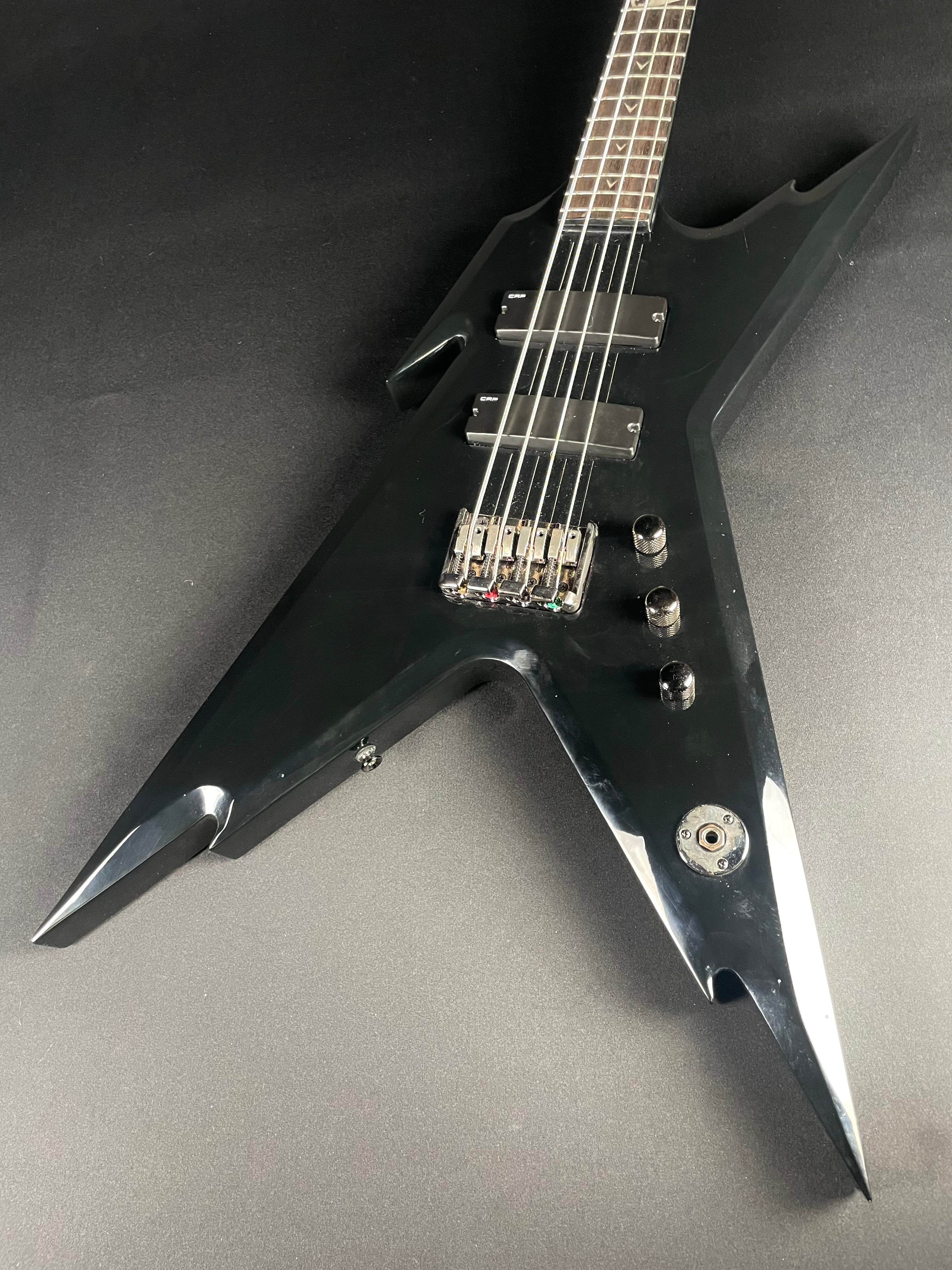 Dean Dime Razorback 4-String Bass (Used)