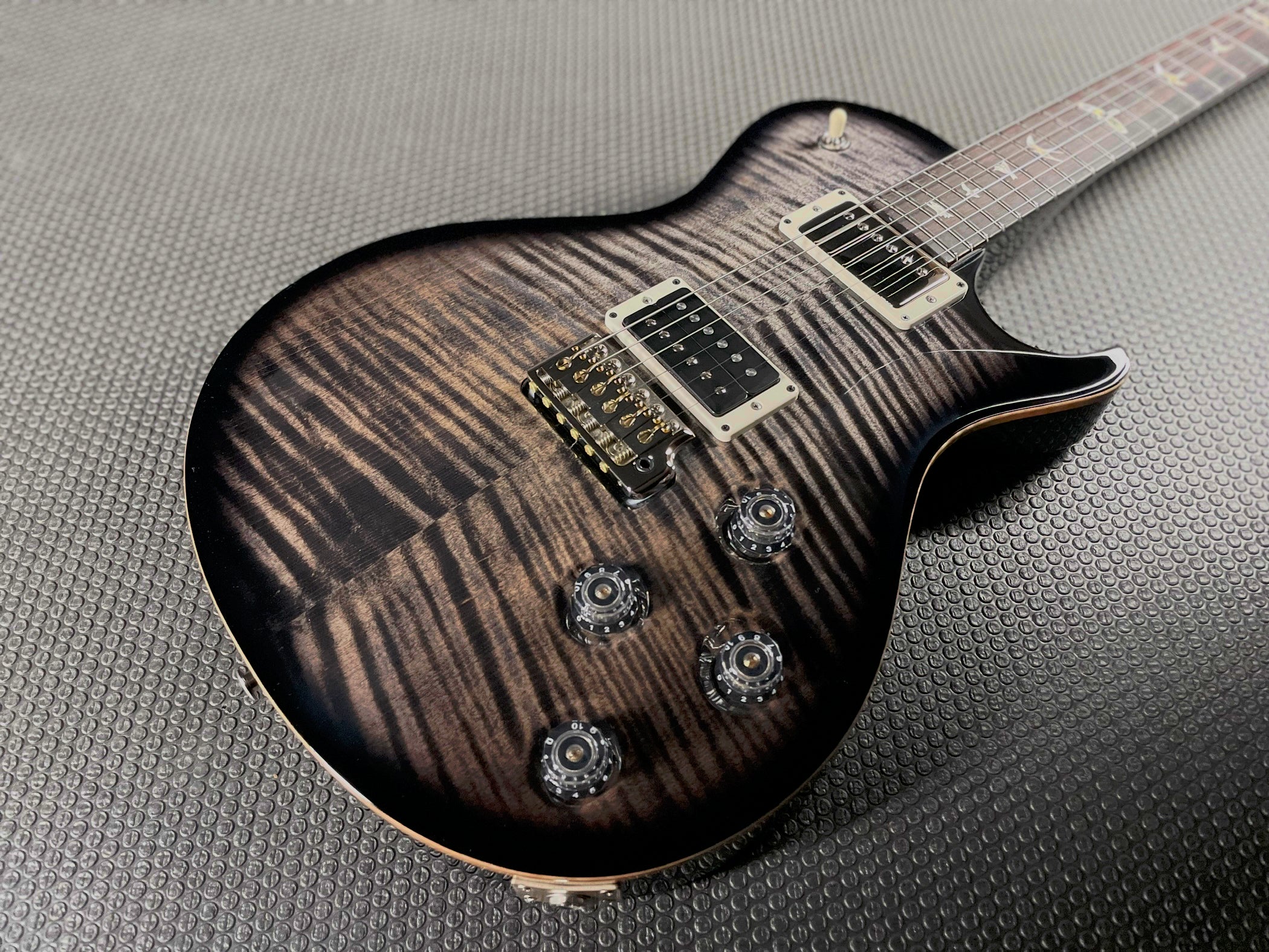 PRS Core Mark Tremonti Signature - Charcoal Contour Burst - Metronome Music Inc.