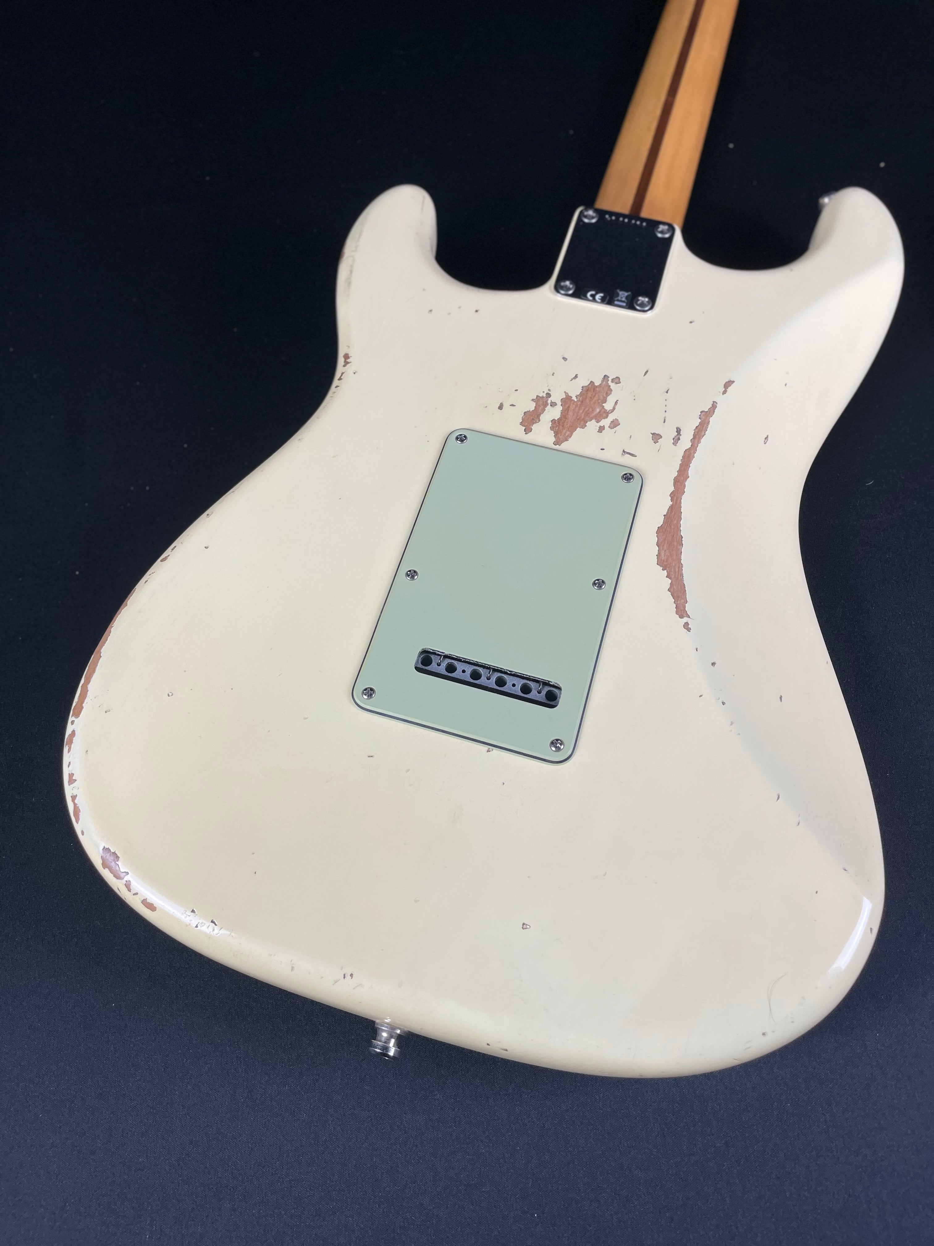 Fender Custom Shop Custom Deluxe HSS S-1 Stratocaster, Relic - Vintage White (2025)