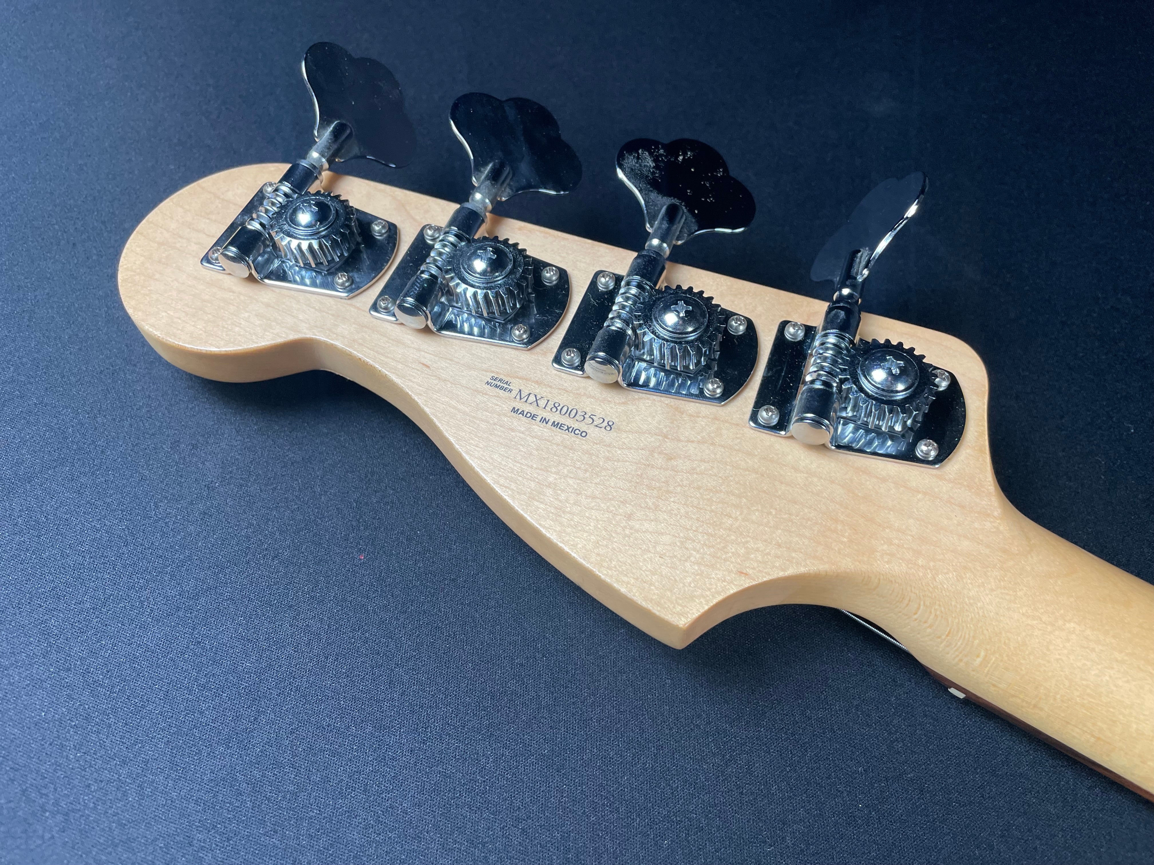 Fender Standard Precision Bass, MIM - Lake Placid Blue (2018)