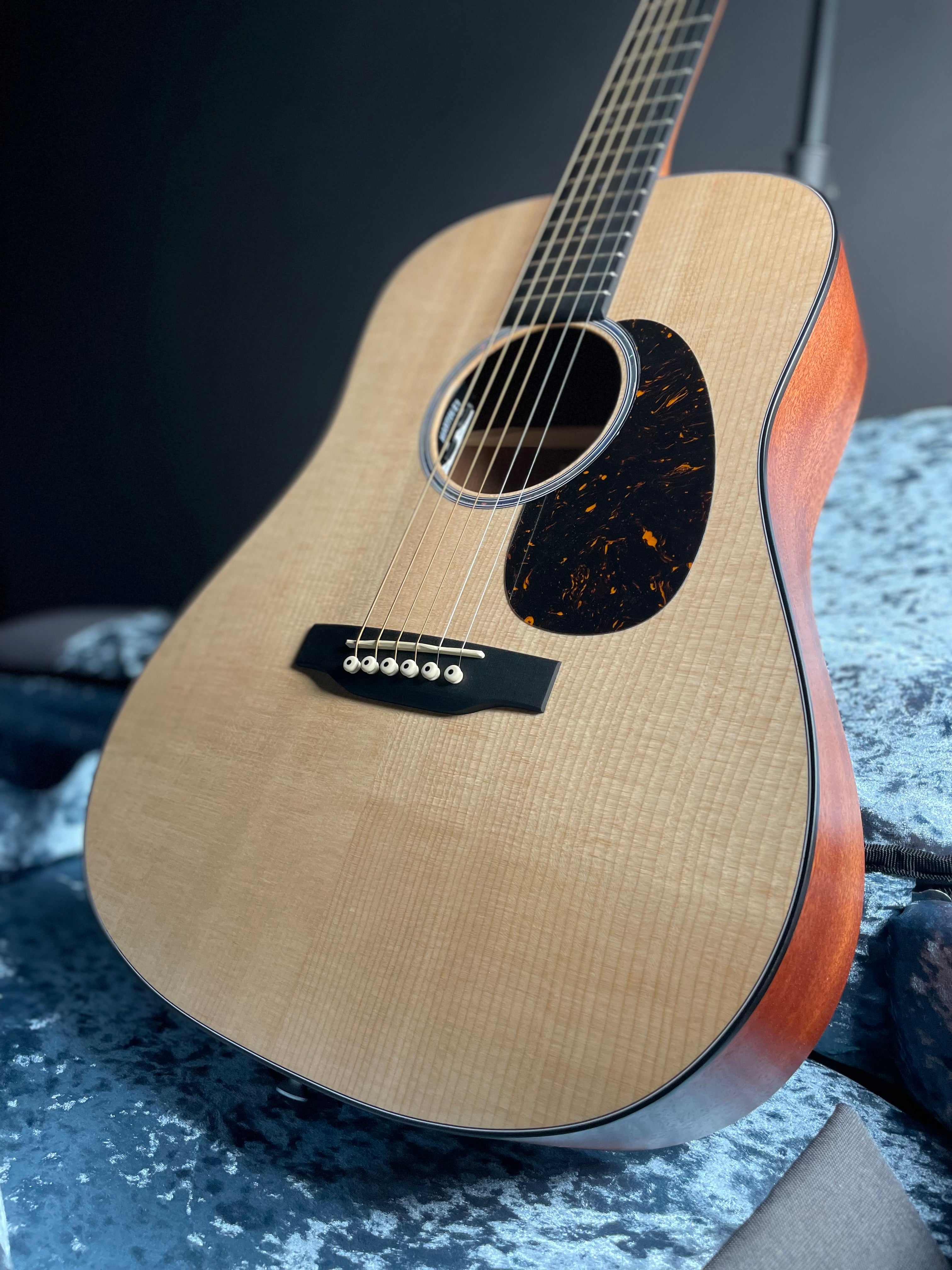 Martin Junior Series D Jr E w/Soft Case