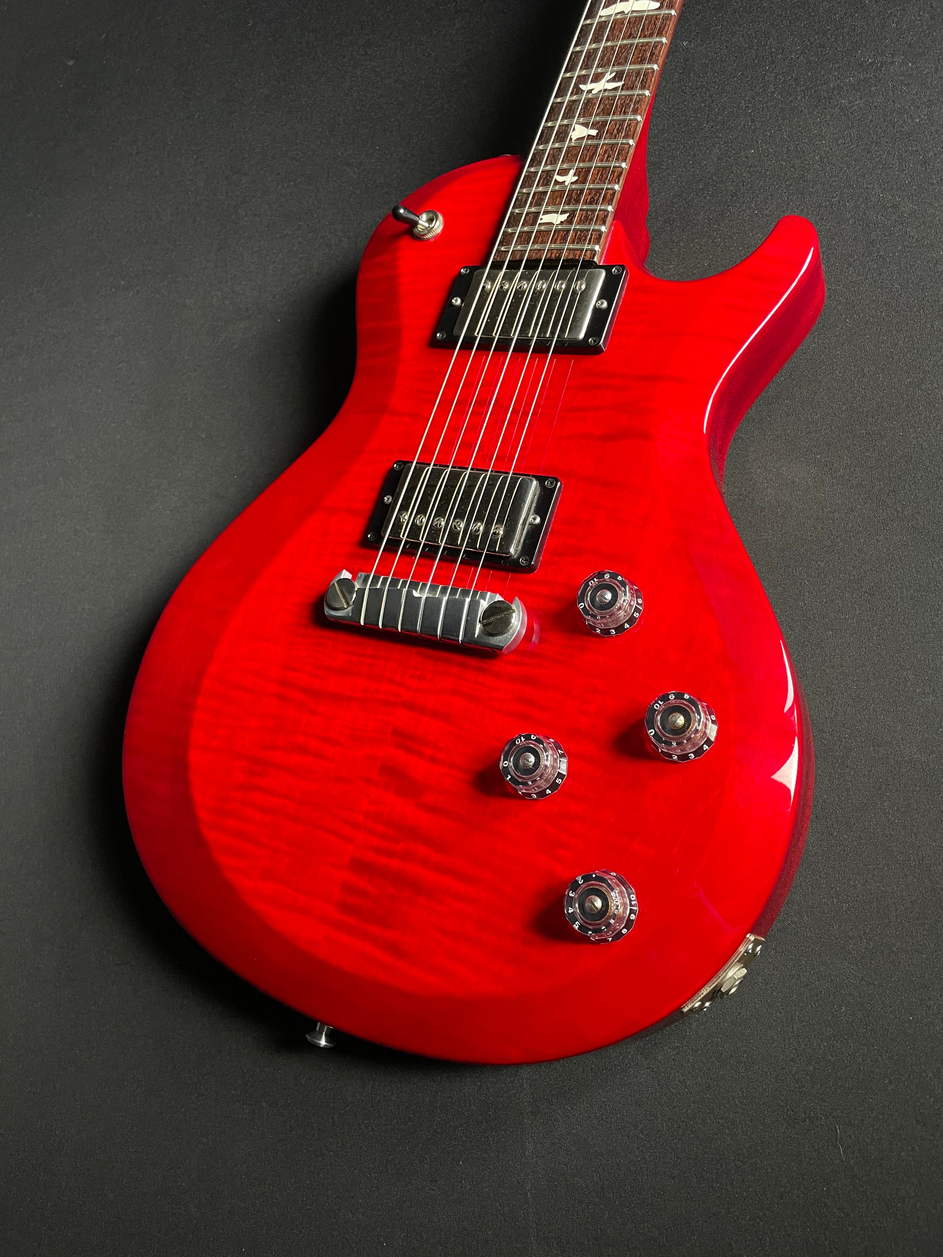 Paul Reed Smith PRS S2 Singlecut w/Gig Bag - Scarlet Red (2015) - Metronome Music Inc.