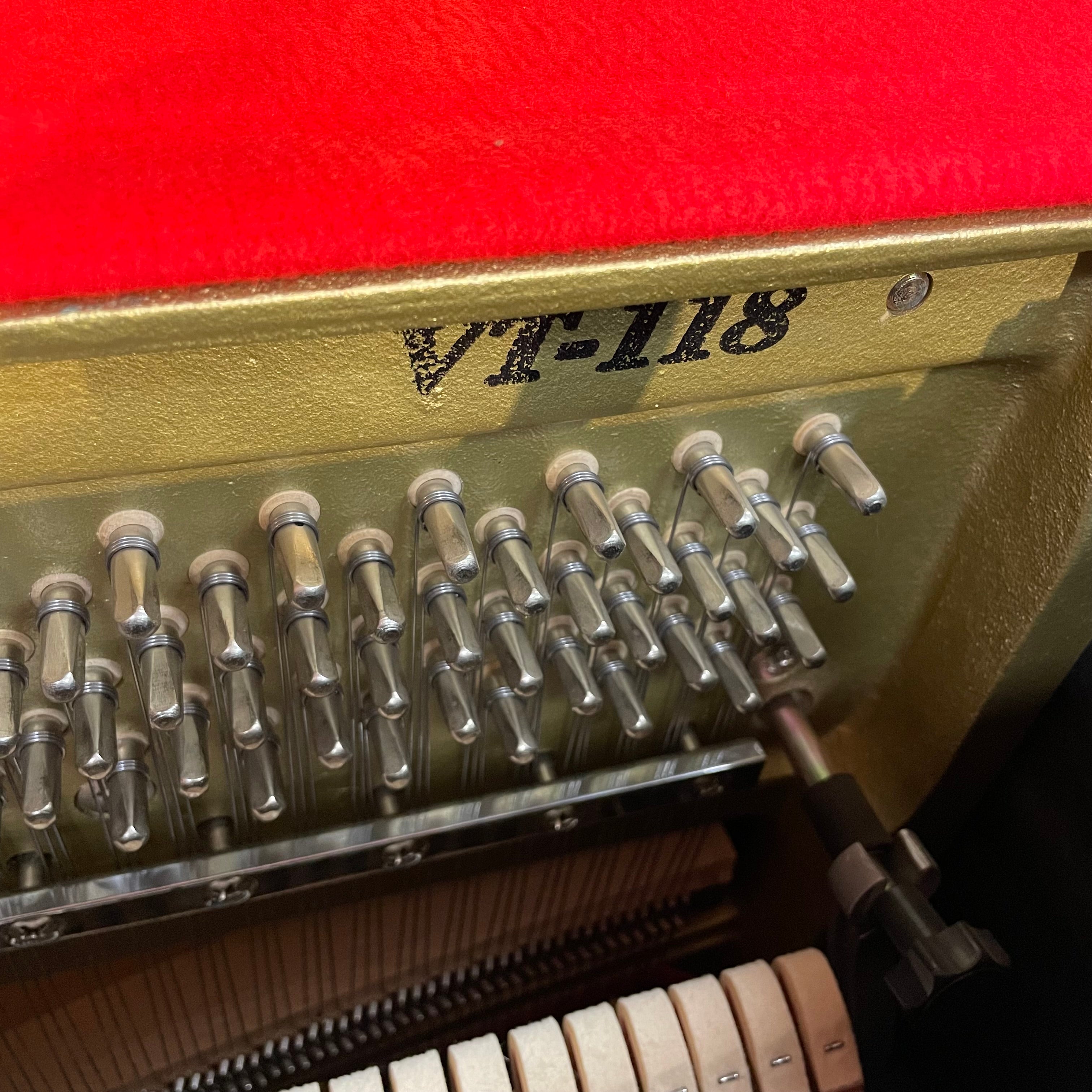 Kawai VT-118 Professional Upright Piano (Used) - Metronome Music Inc.