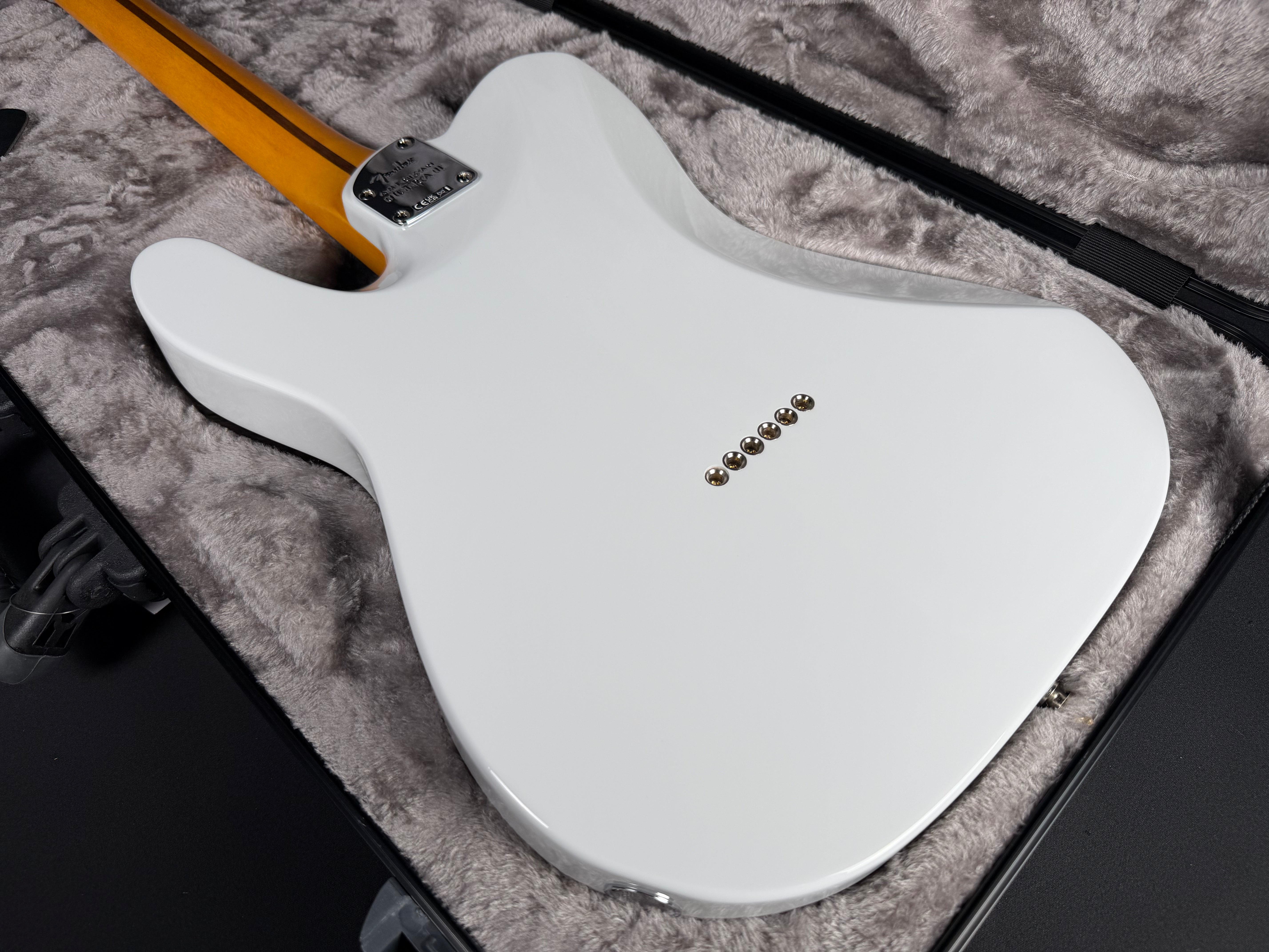 Fender American Ultra II Telecaster, Maple - Avalanche (2026)
