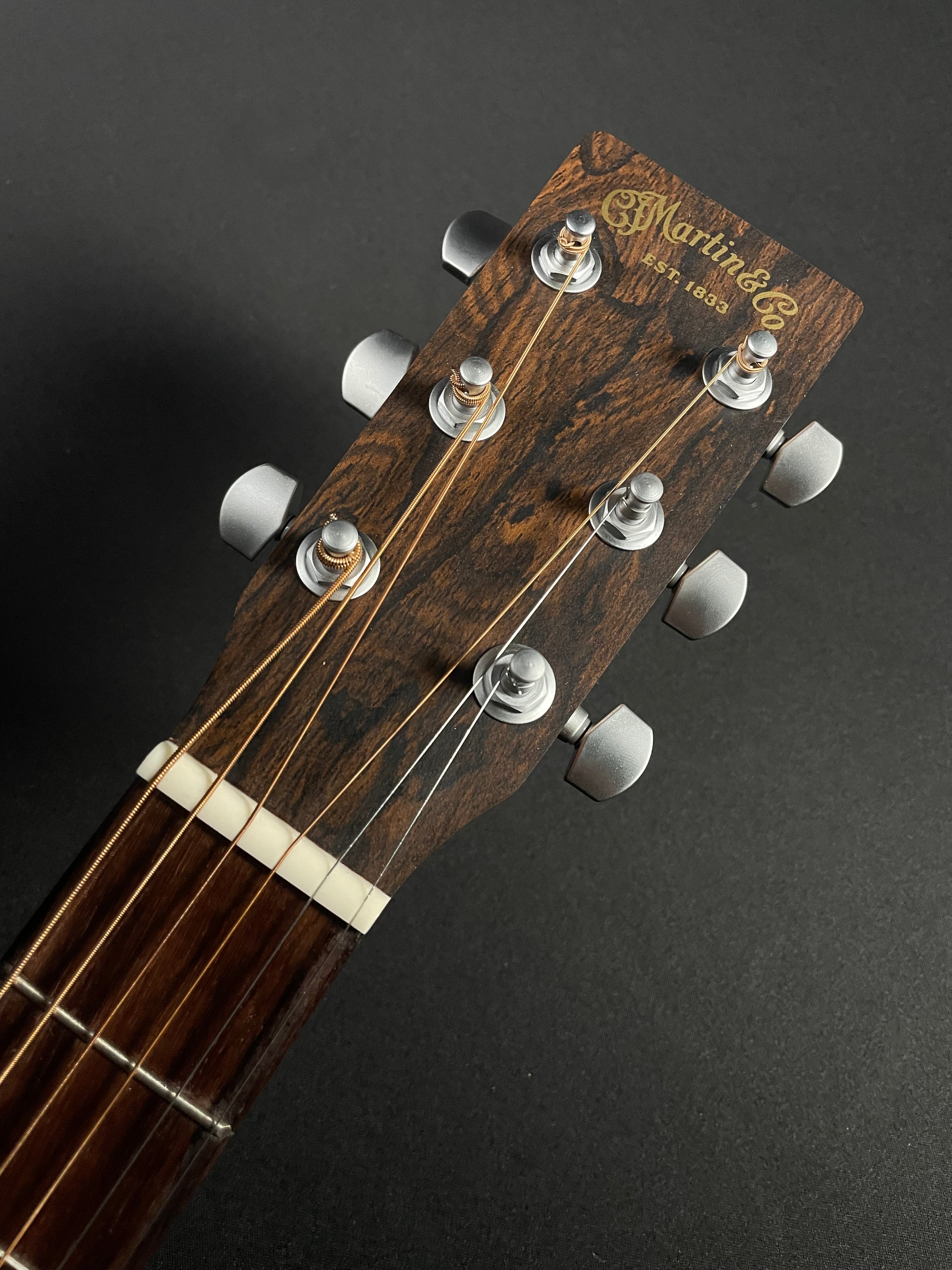 Martin D-X2E Ziricote w/Soft Case - Burst (2025)