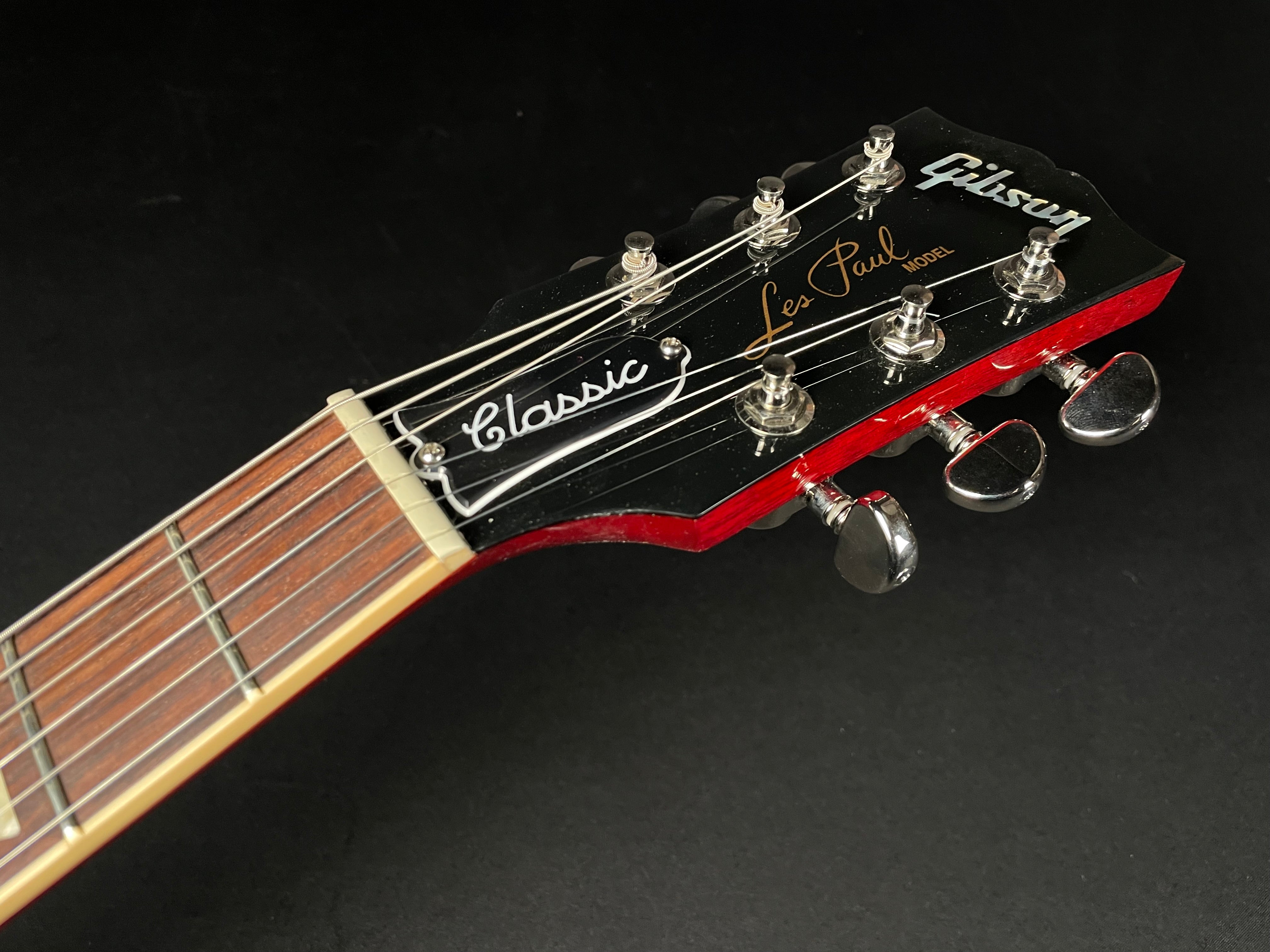 Gibson Les Paul Classic w/OHSC - Translucent Cherry (2020)